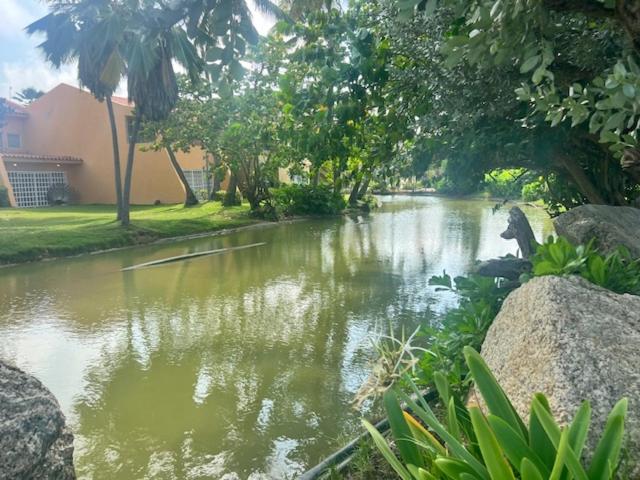 Apartamento Familiar con Piscina y Vista al Lago Wifi de Alta Velocidad Caribbean Suites