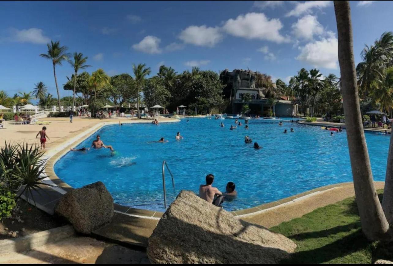 Apartamento Familiar con Piscina y Vista al Lago Wifi de Alta Velocidad Caribbean Suites