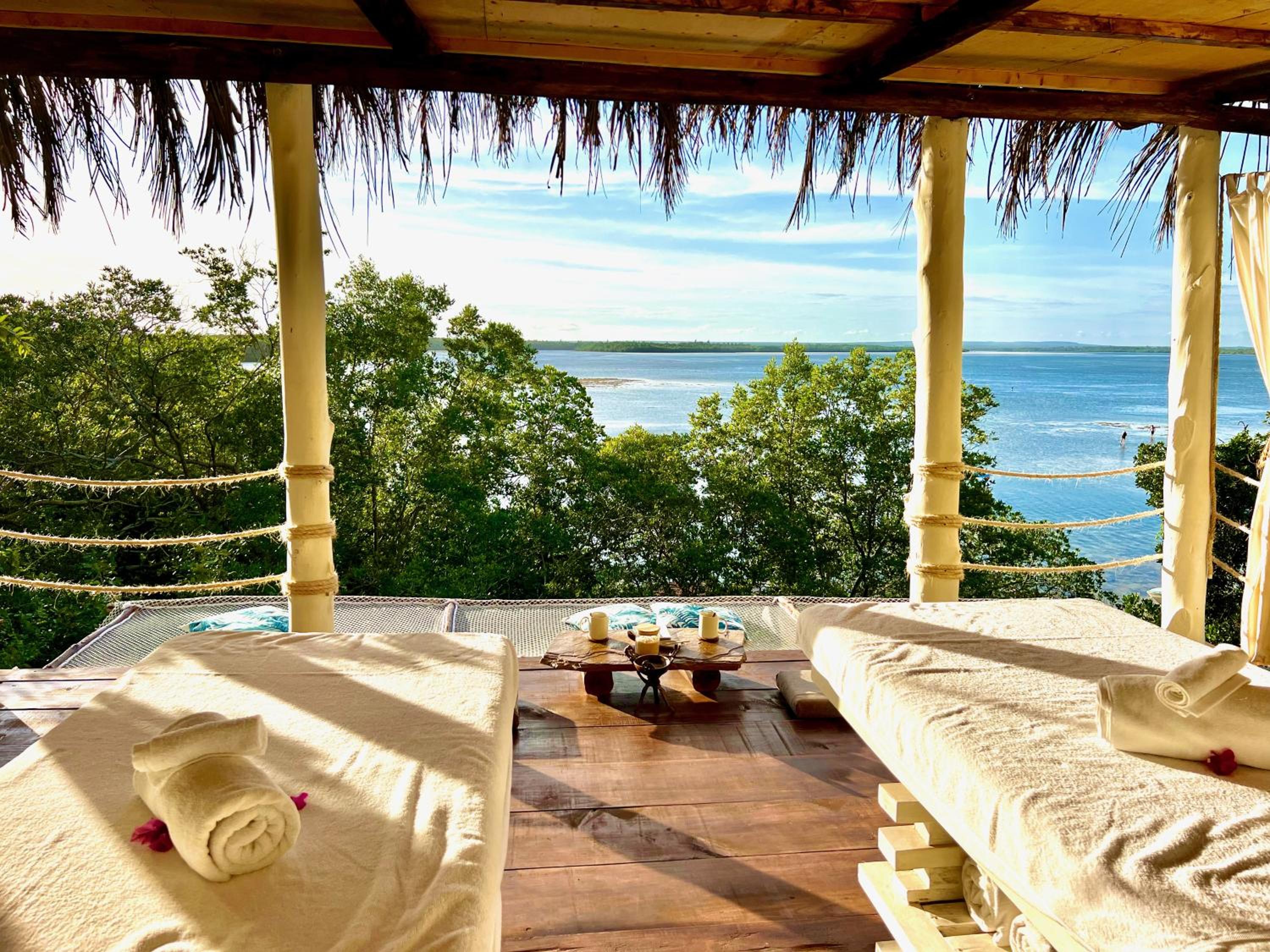 Rock and Sea Resort
