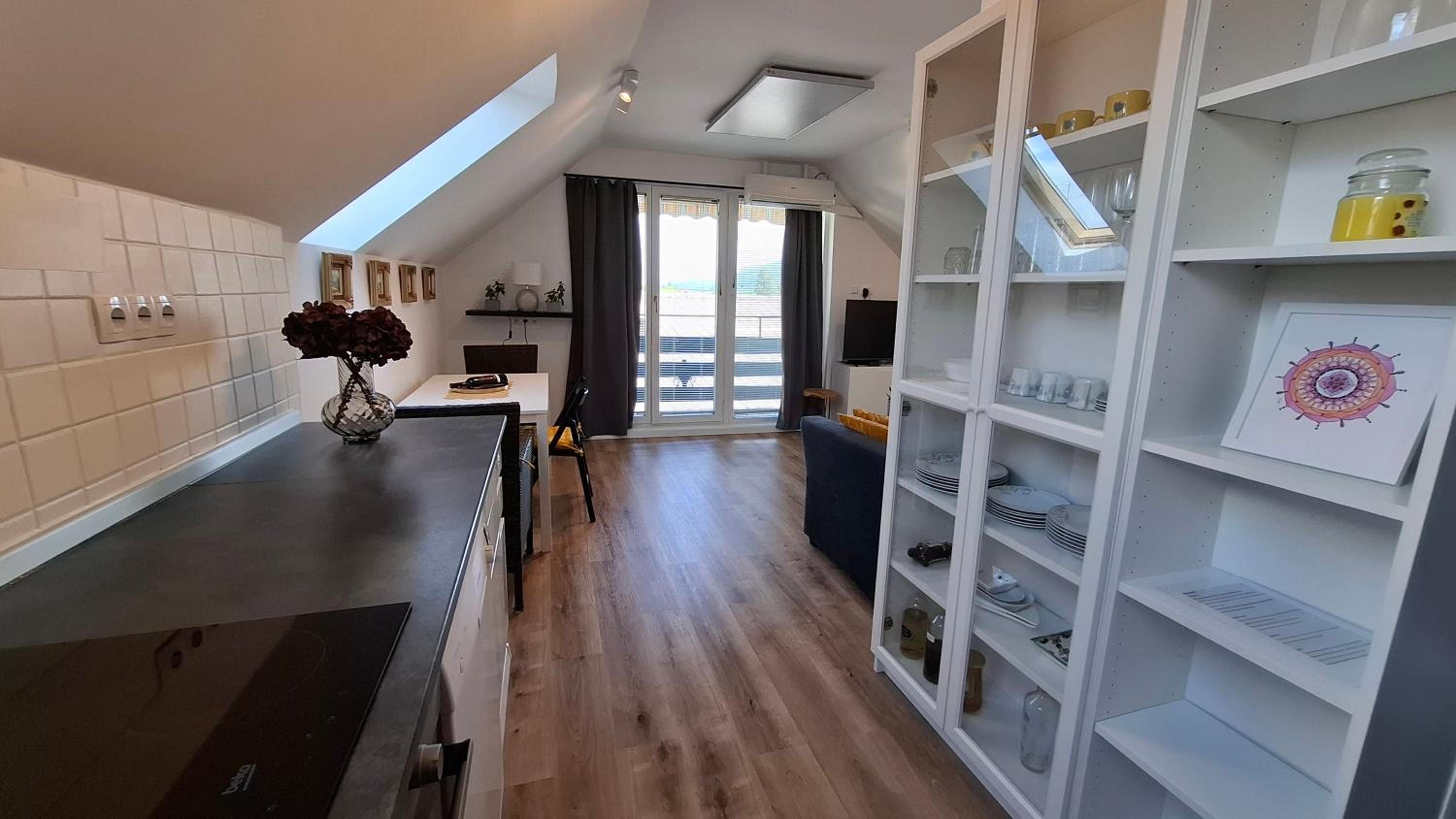 Apartma Harmonia with parking