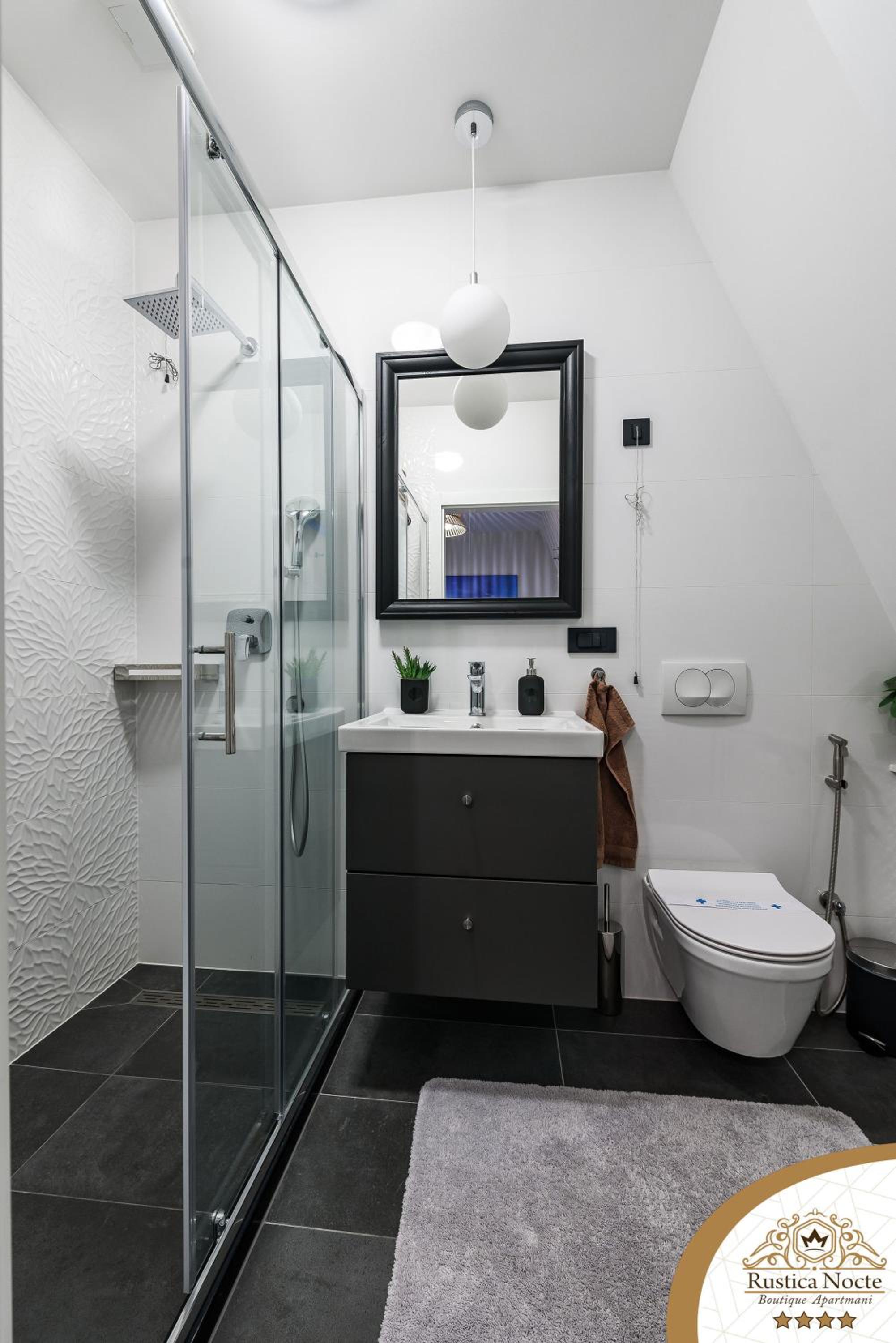 Rustica Nocte Boutique Apartments view 4