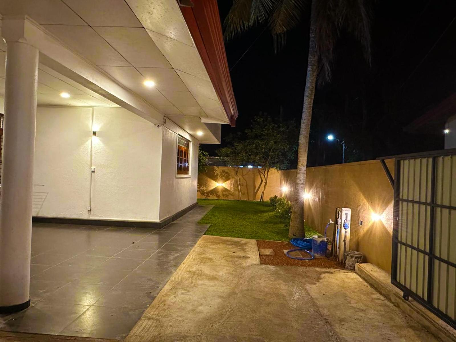 The Sea Breeze Upper Level