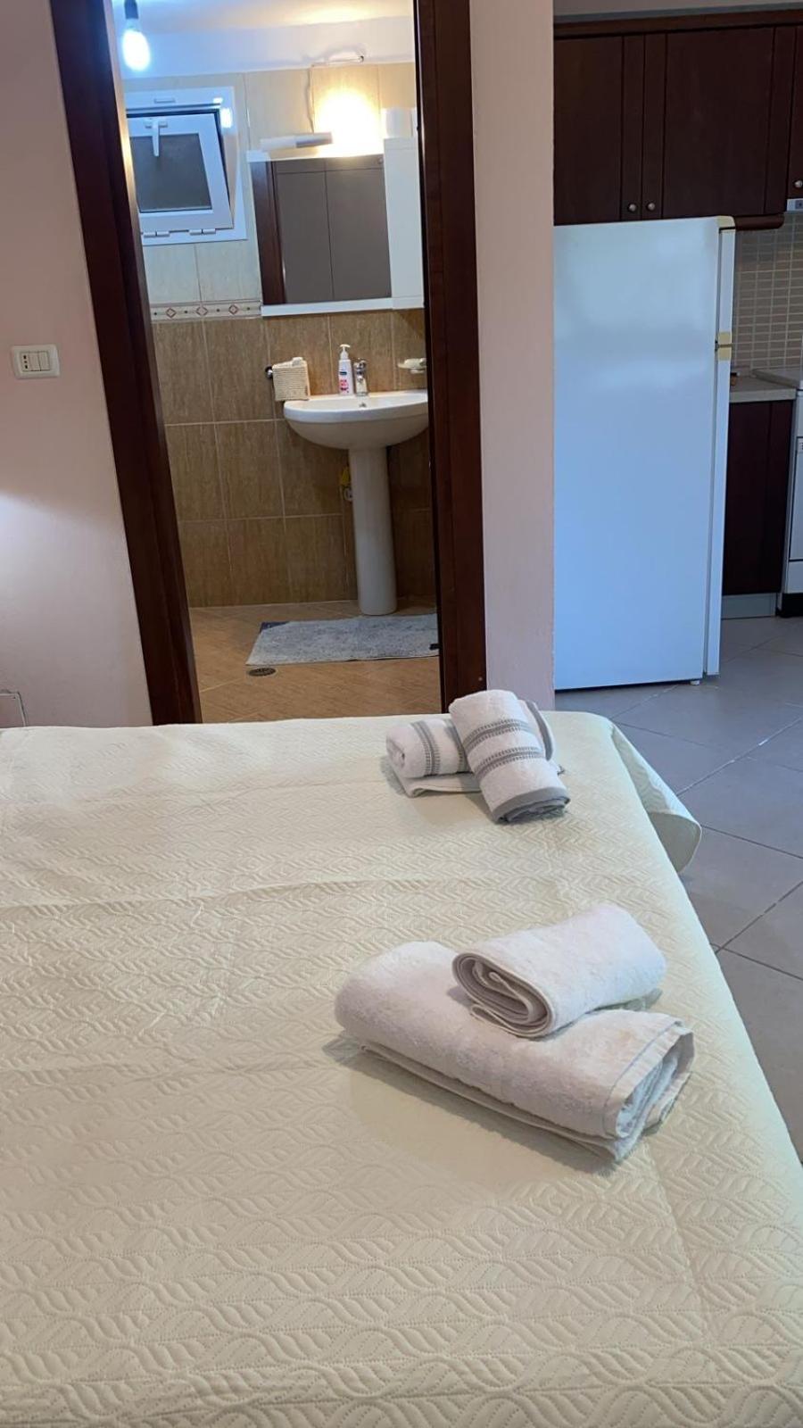Yiannis & Victoria Villa