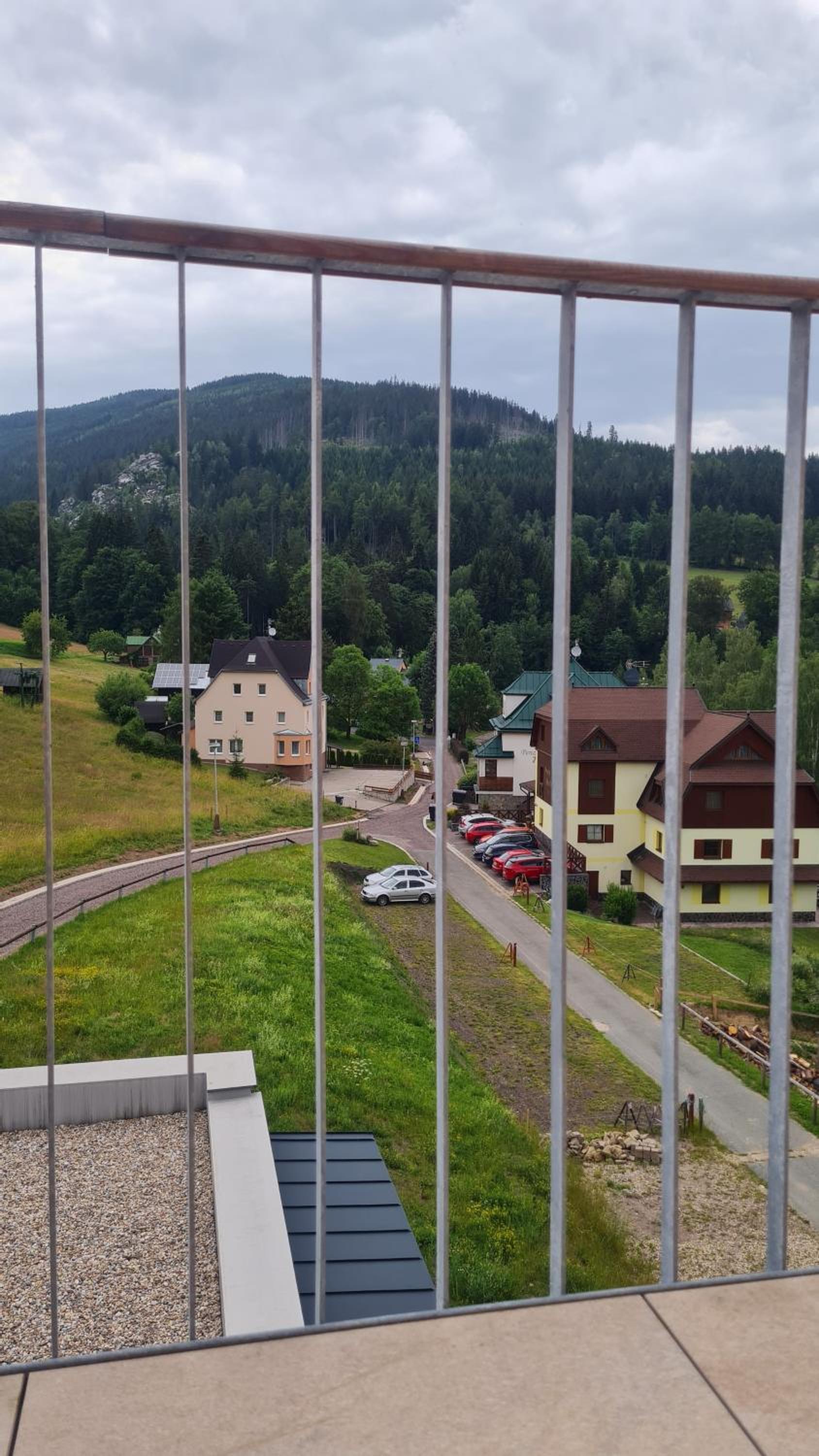 Krásný apartmán u sjezdovky v Janských Lázních