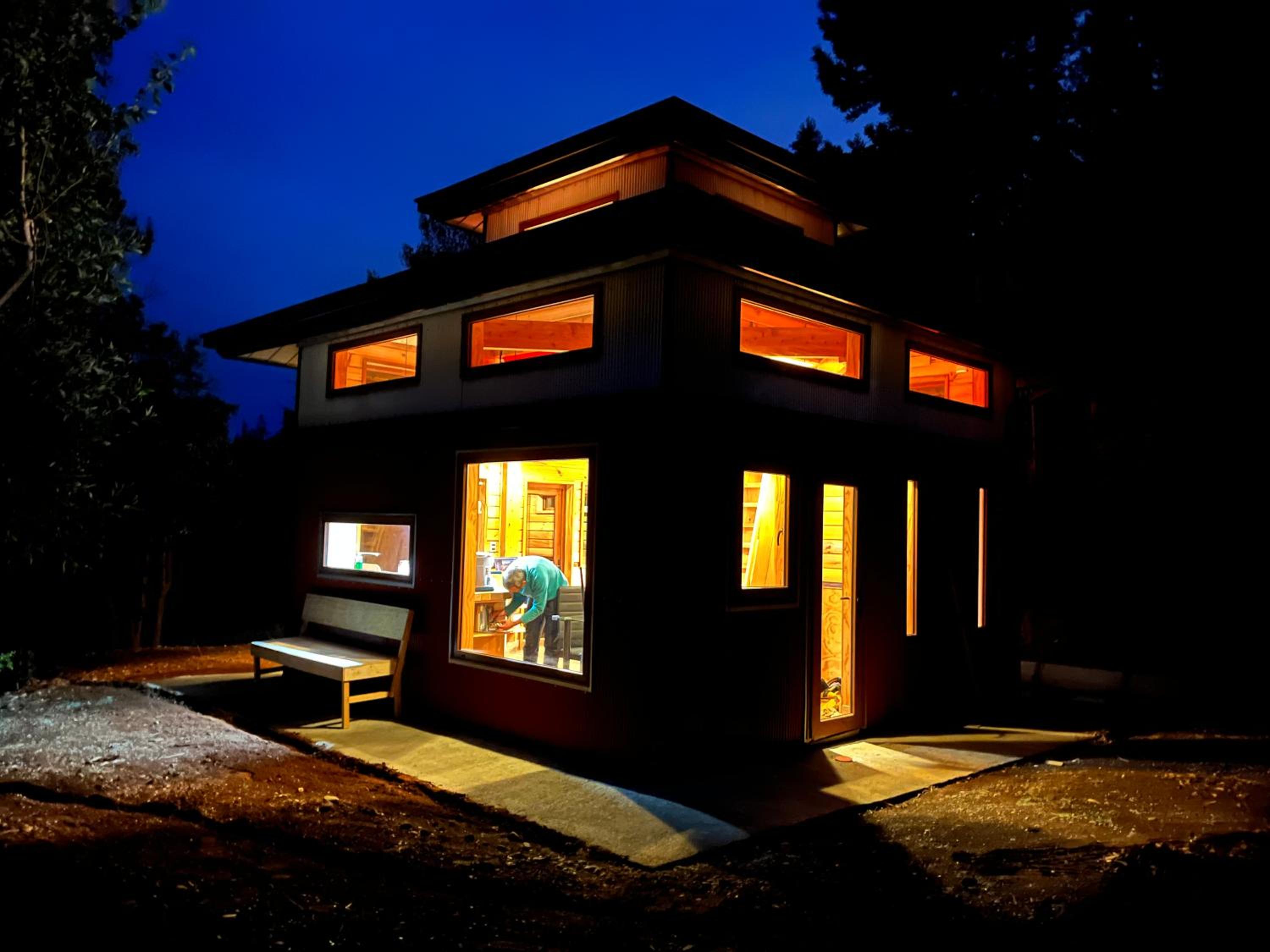 Cabañas japonesas en el bosque KURO y AKA