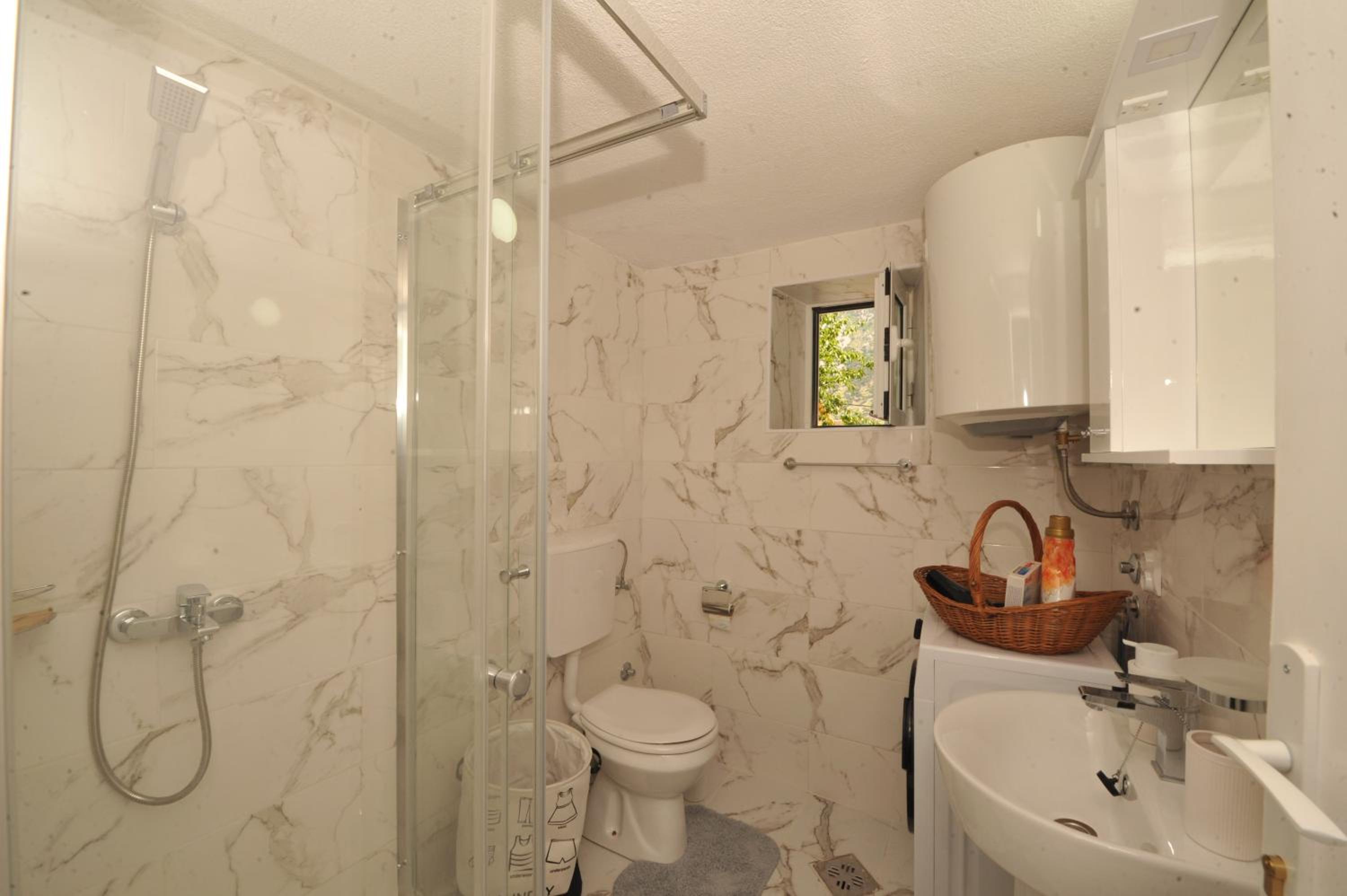 Old stone house Danka view 3