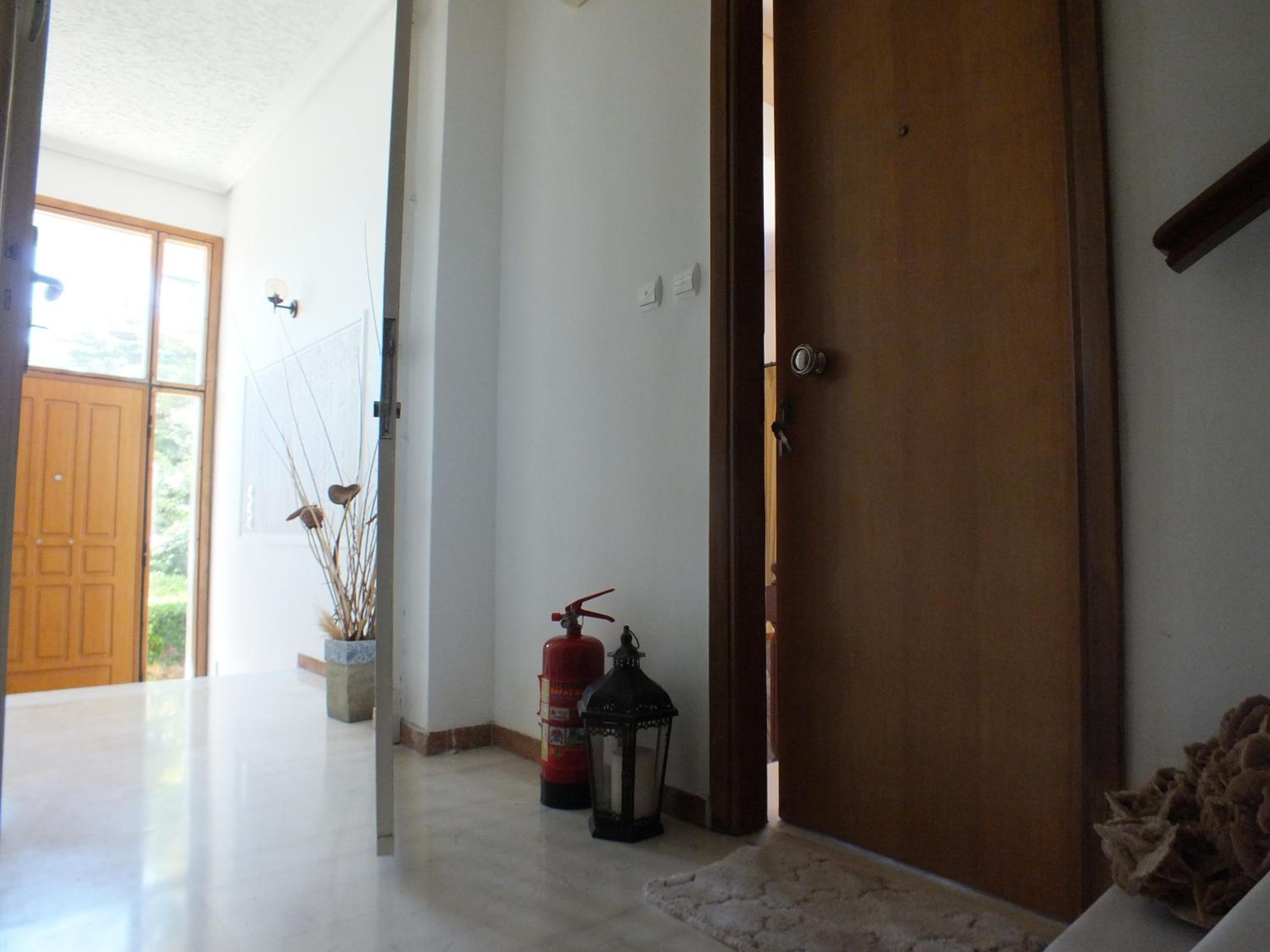 Maria's Apartment Next to Alimos Metro Station