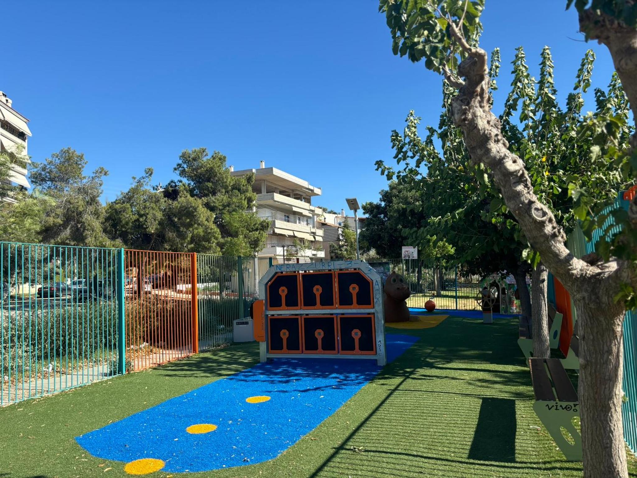 Maria's Apartment Next to Alimos Metro Station