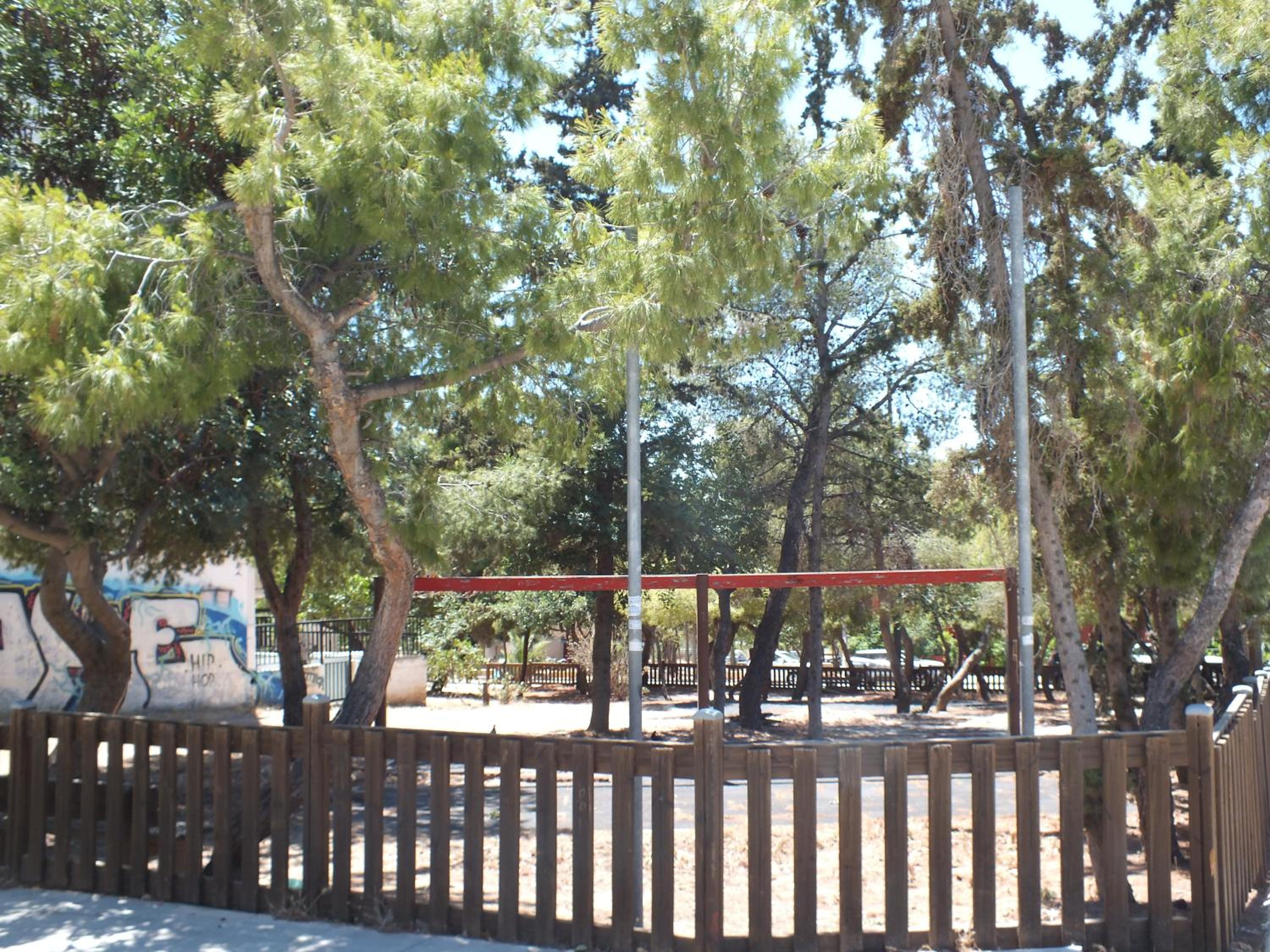 Maria's Apartment Next to Alimos Metro Station