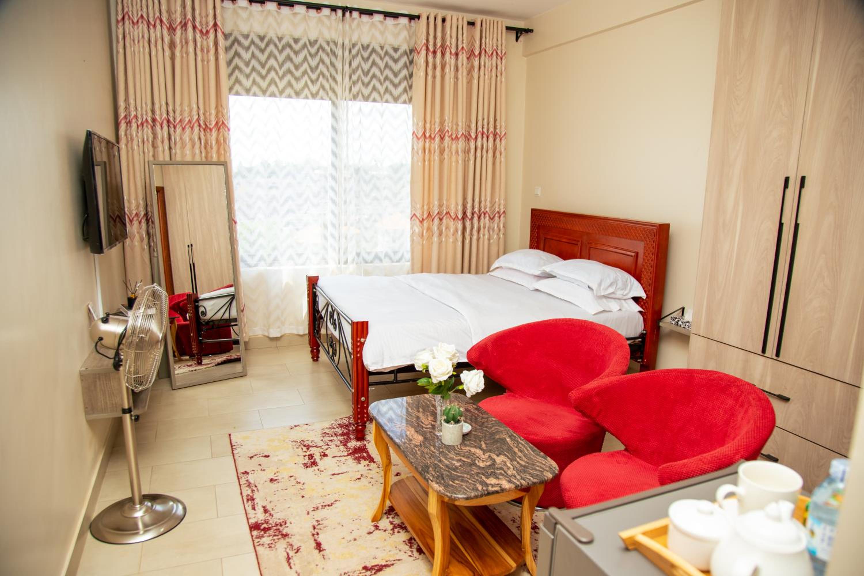 Edge Studio Apartment, photo 9