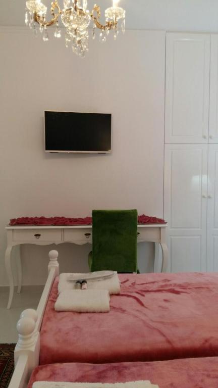 Photo 44