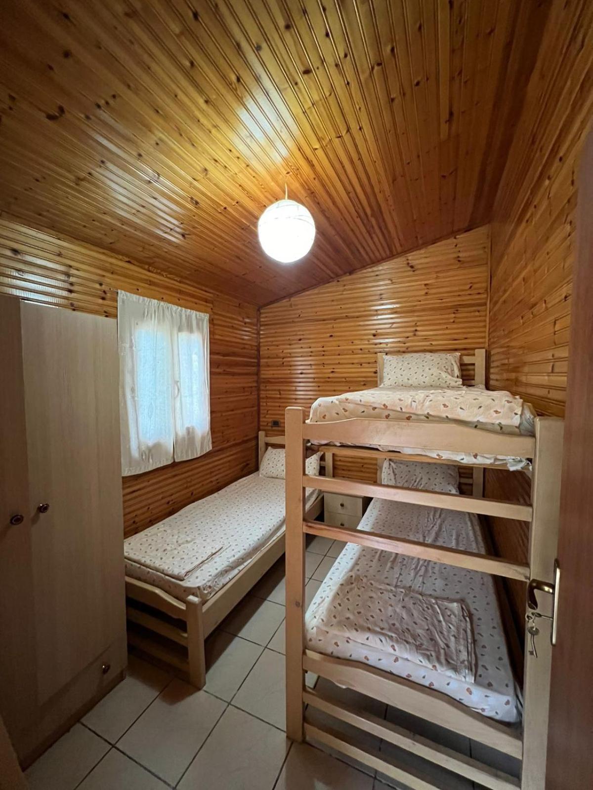 Laguna Park Divjake Wood Cabins