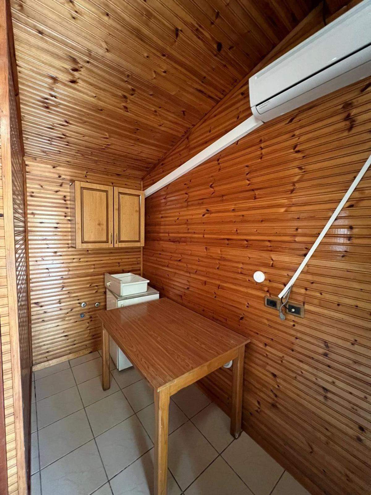 Laguna Park Divjake Wood Cabins