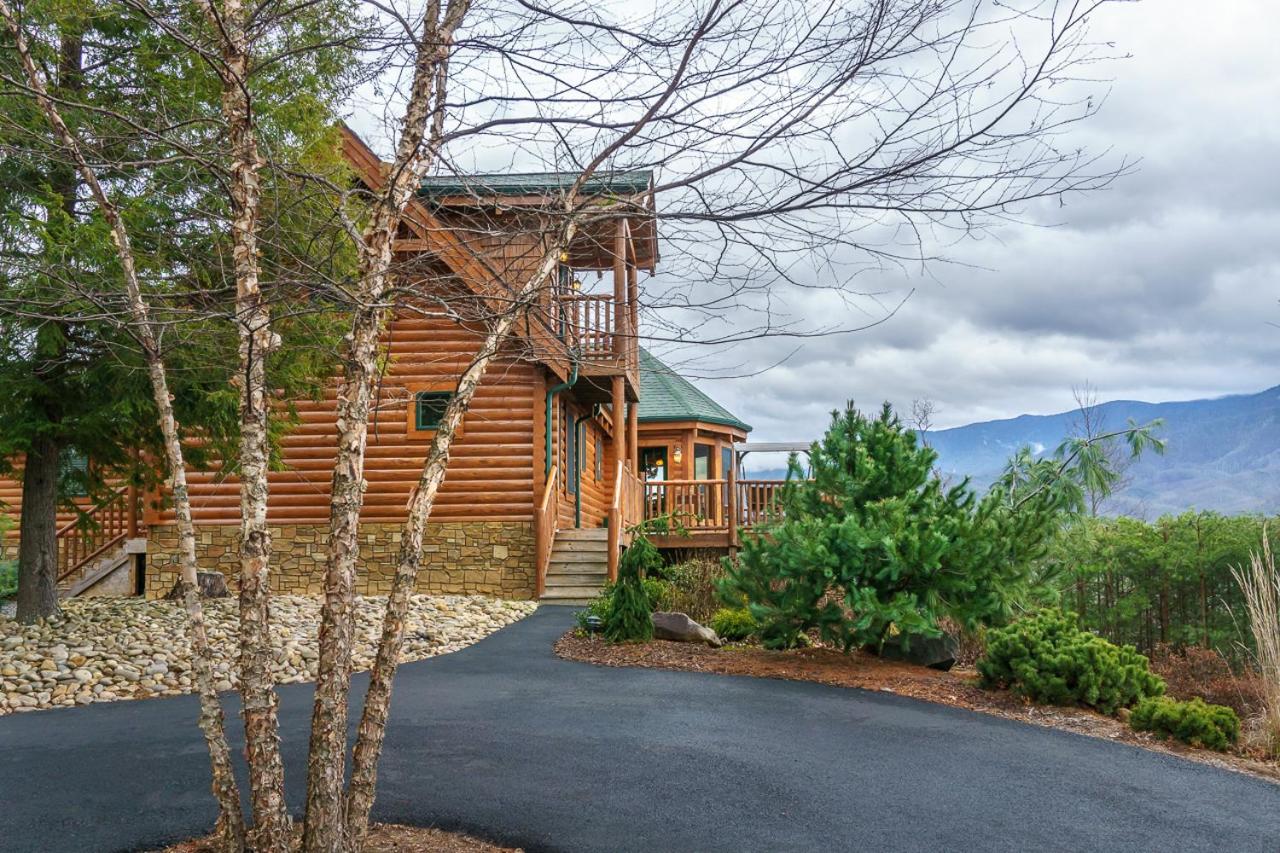 Pinnacle View Lodge by Stony Brook Cabins