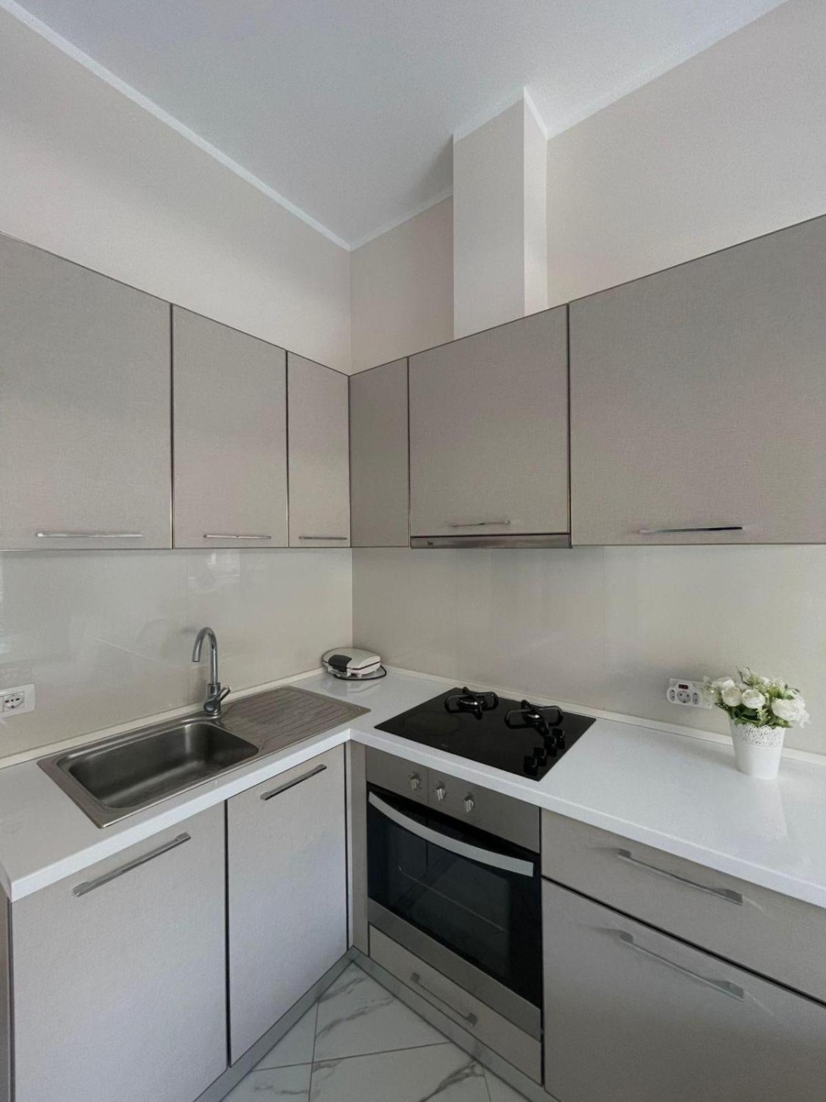 AVE Apartments