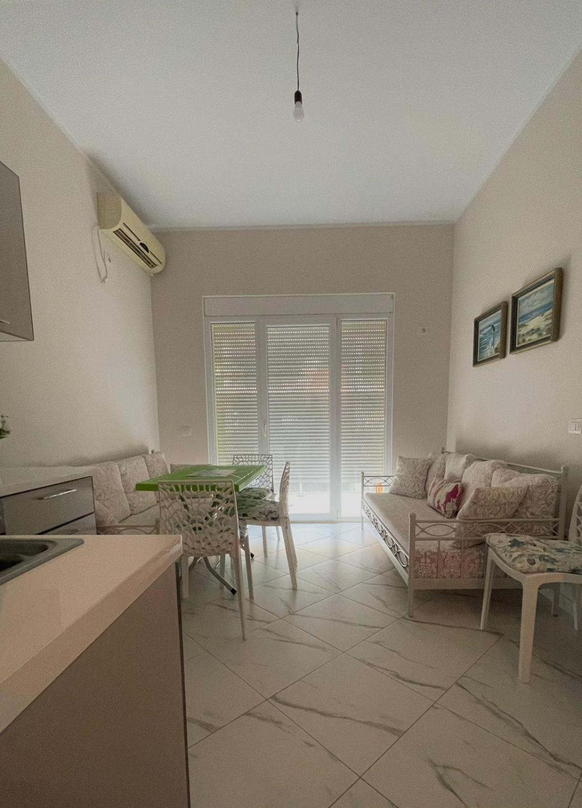 AVE Apartments
