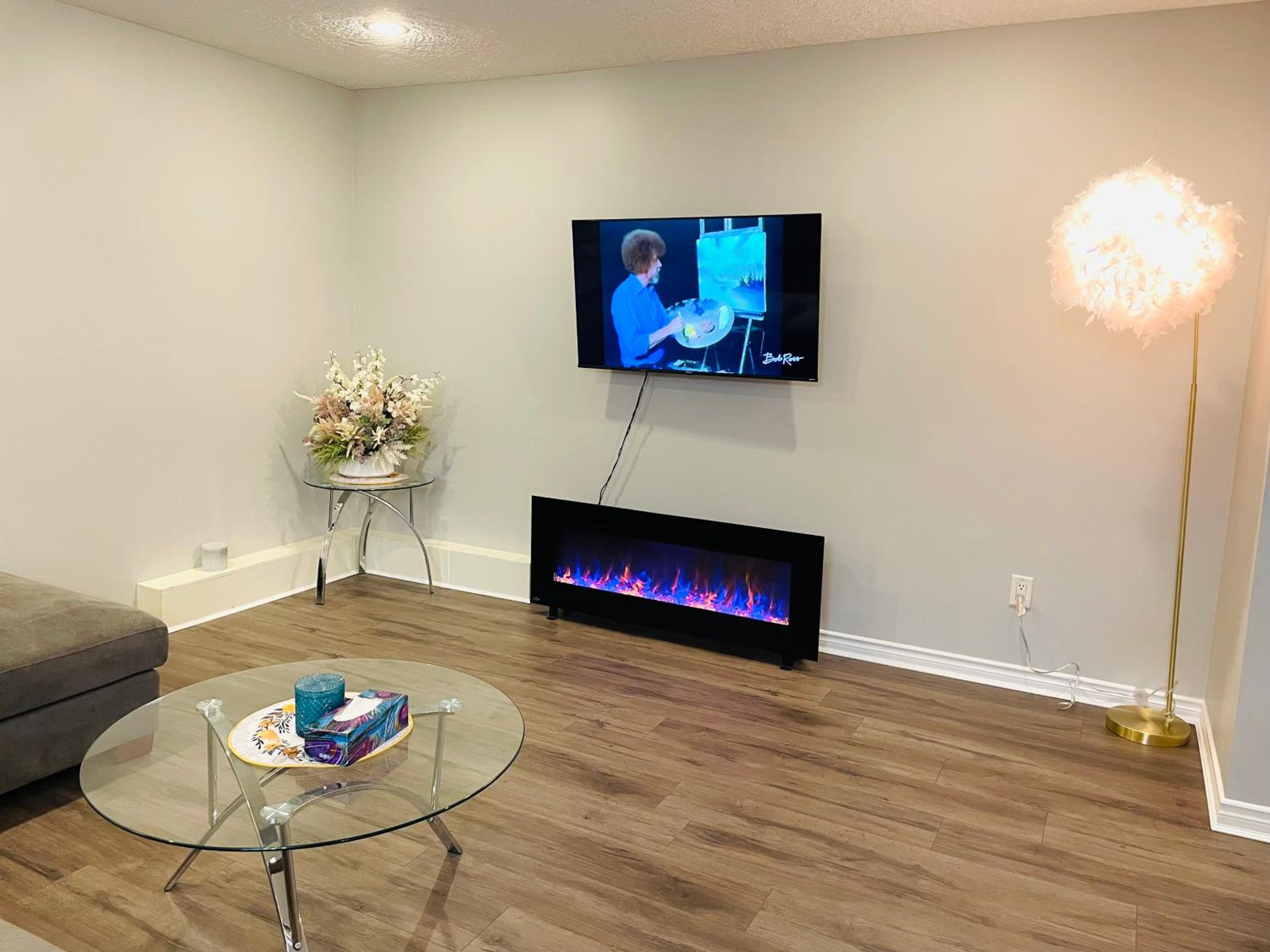 Park side spacious home with Tesla charger