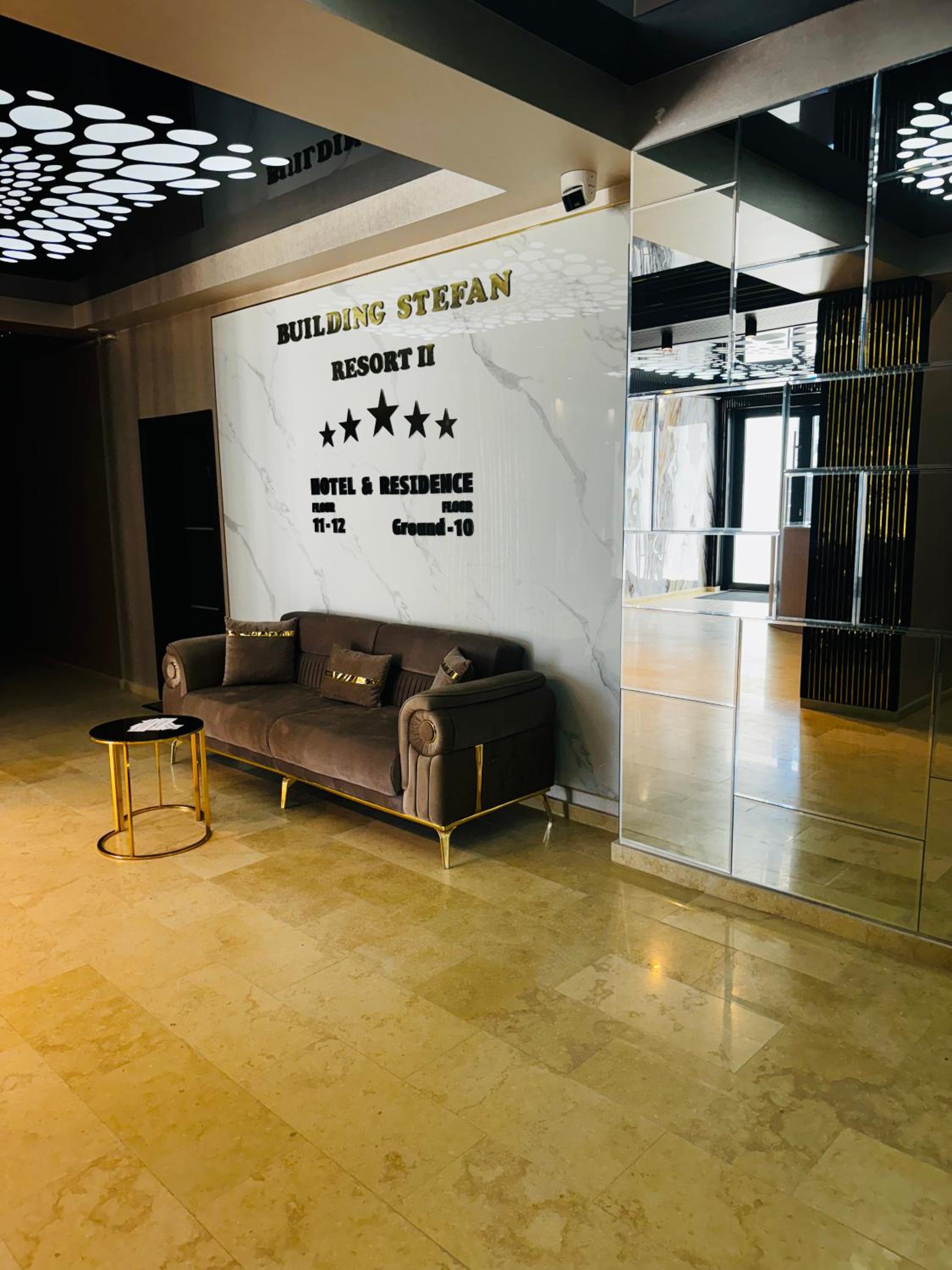 DXN Apartment 12 by Stefan Building view 3