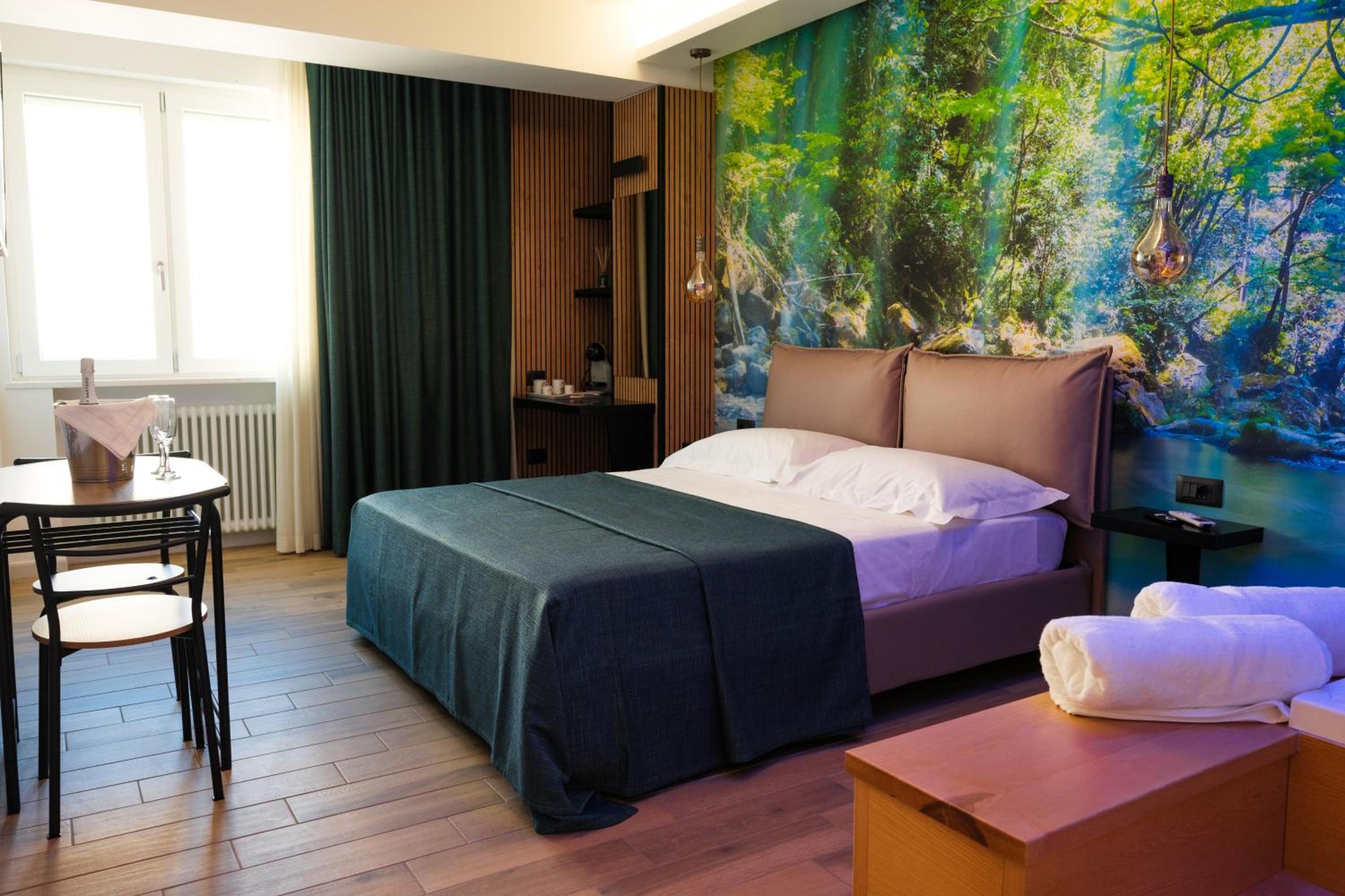 hotel room