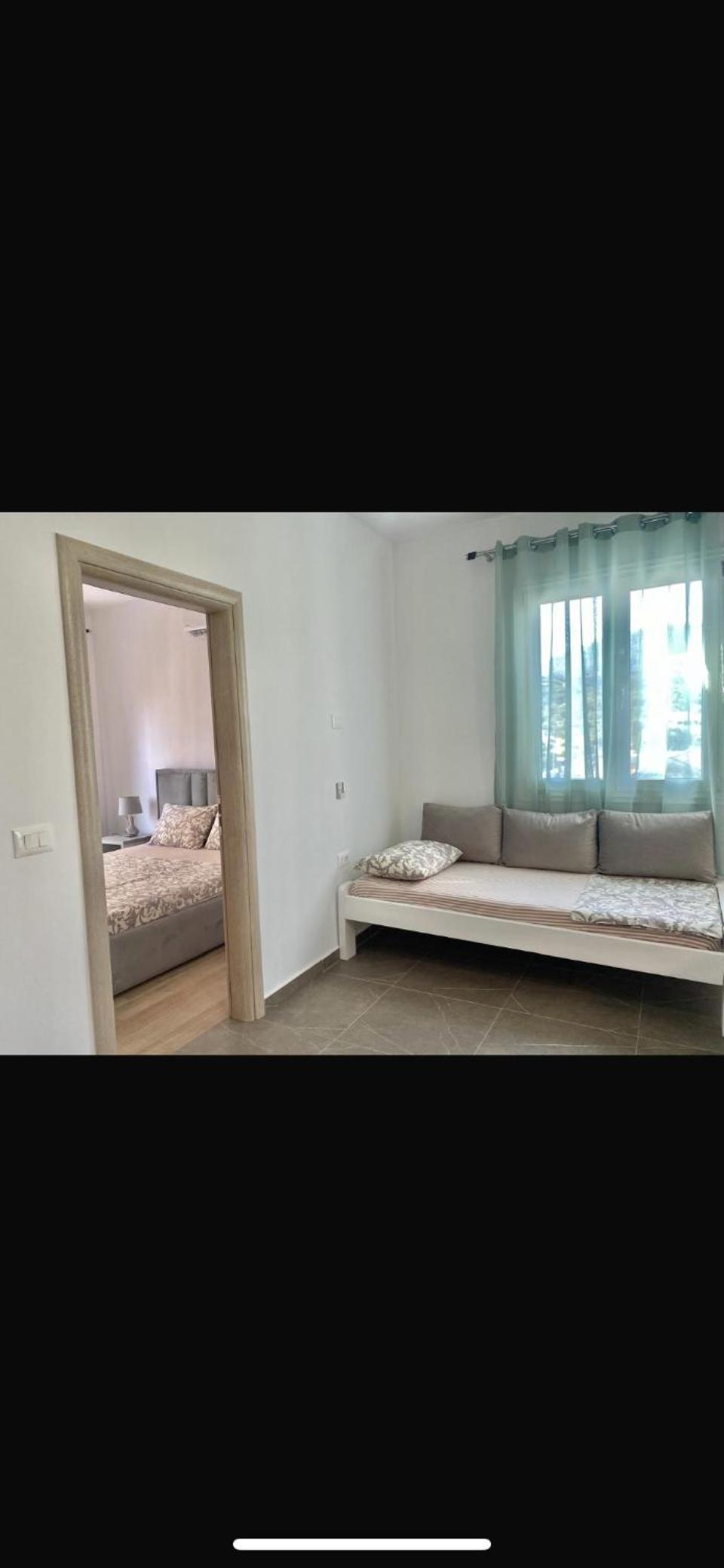 Himara Central Apartment