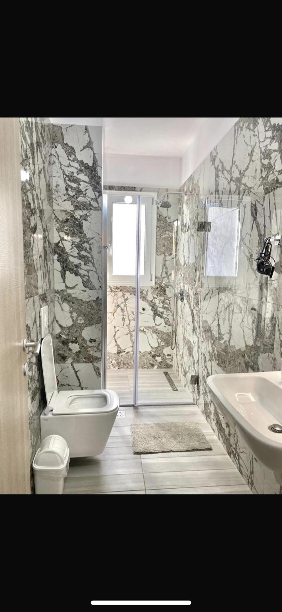 Himara Central Apartment