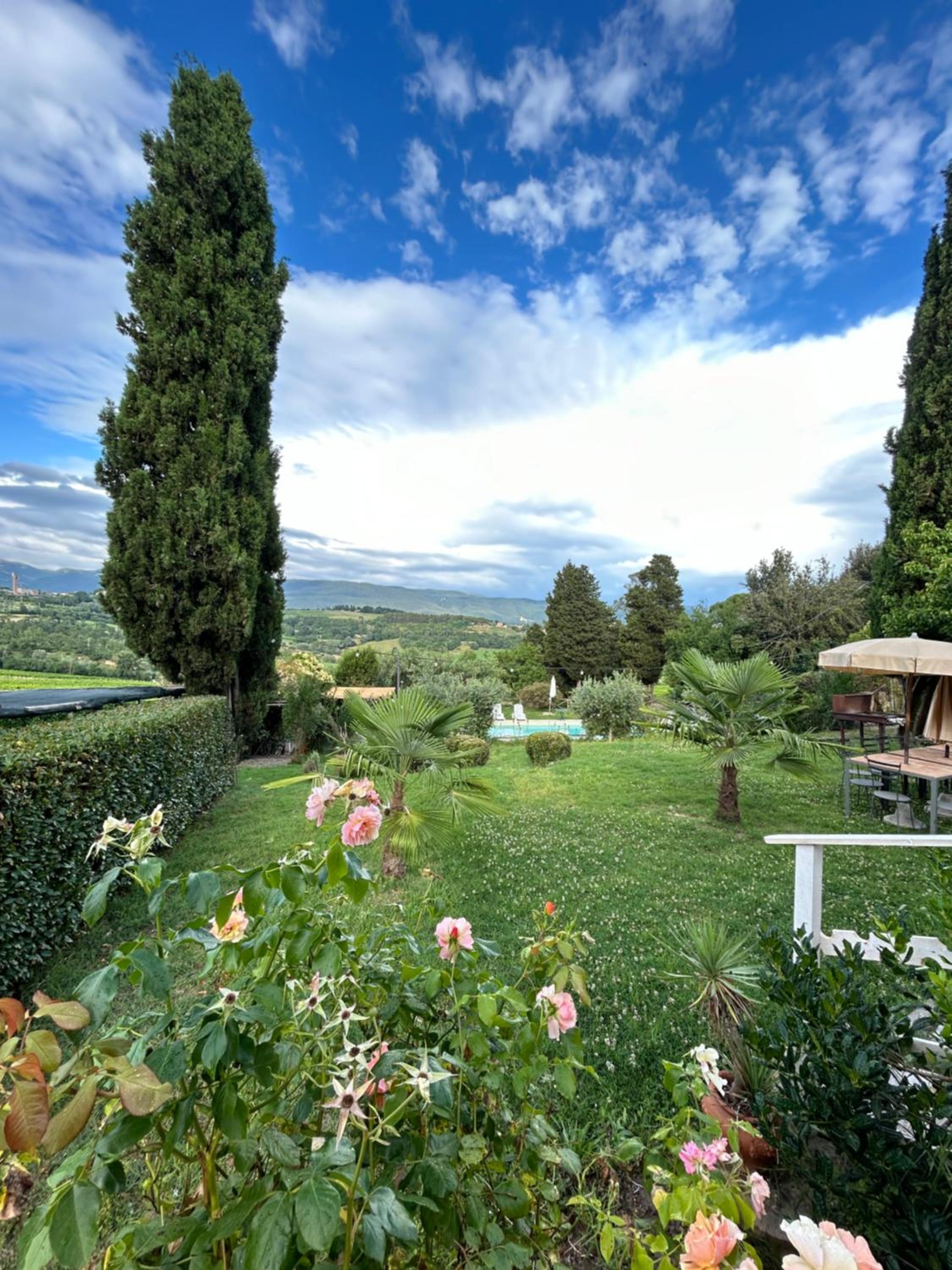 Charming Villa with swimming pool-Todi, Italy