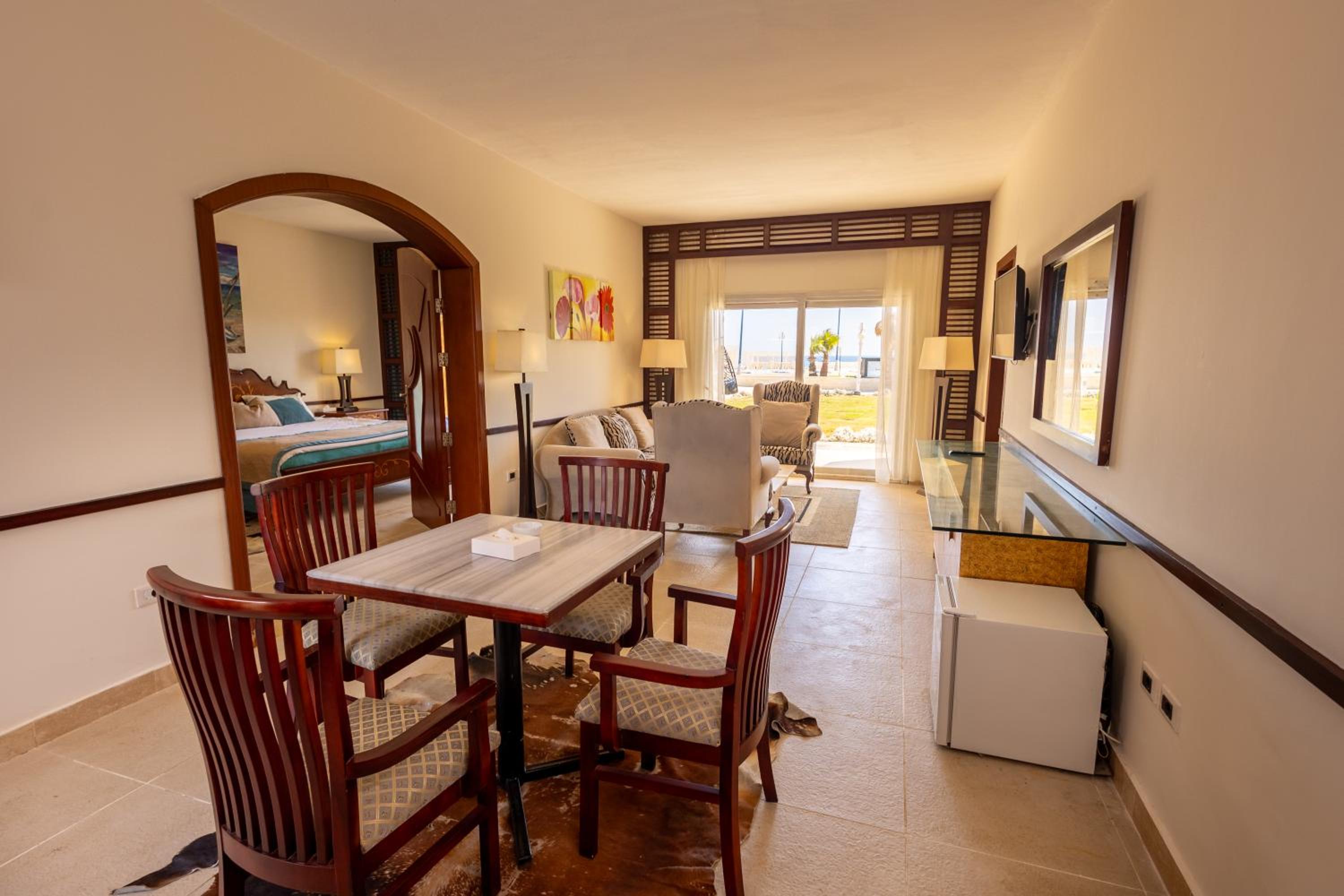 Grand Waha Resort
