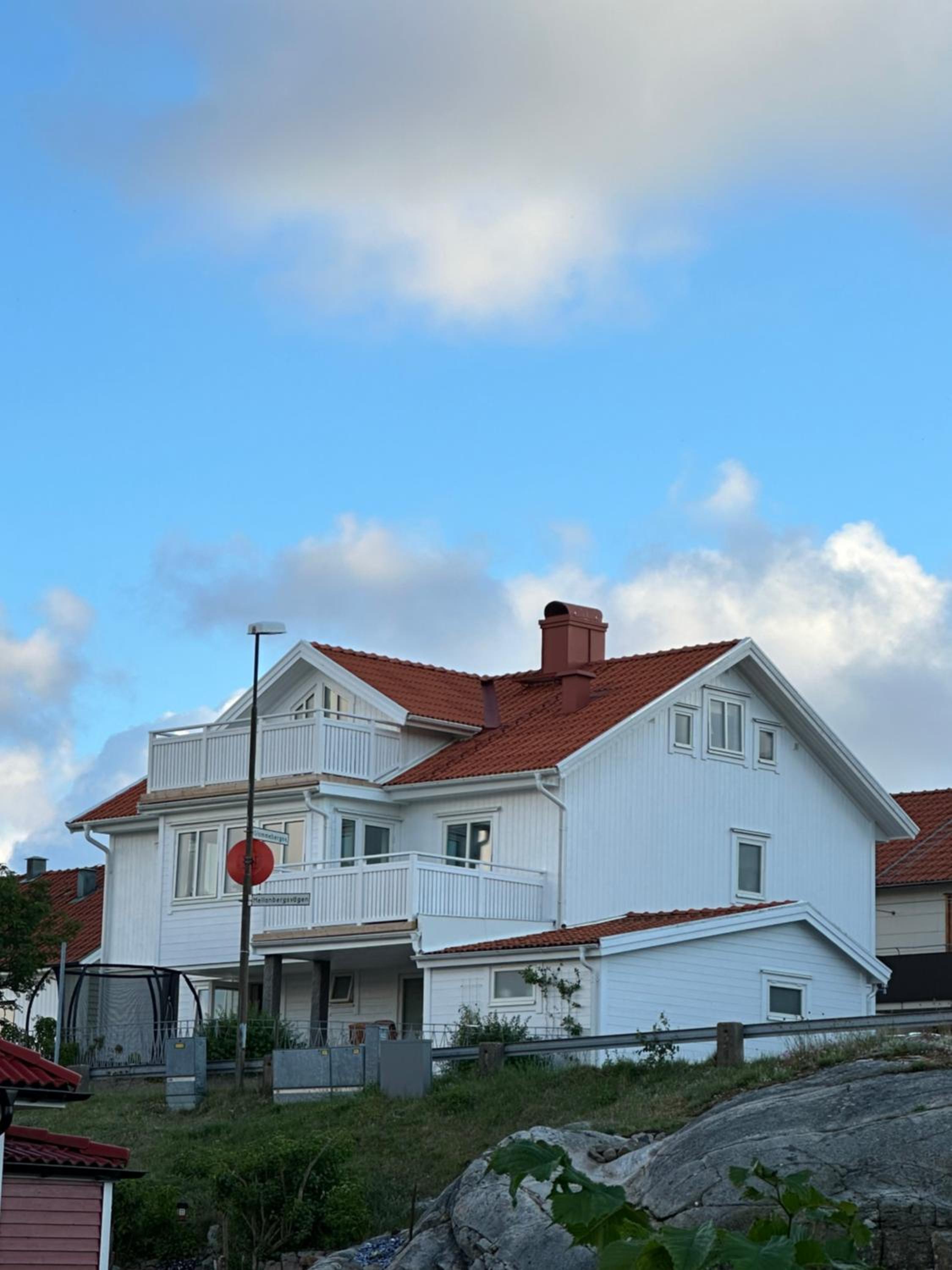Sommarlägenhet nära Smögenbryggan
