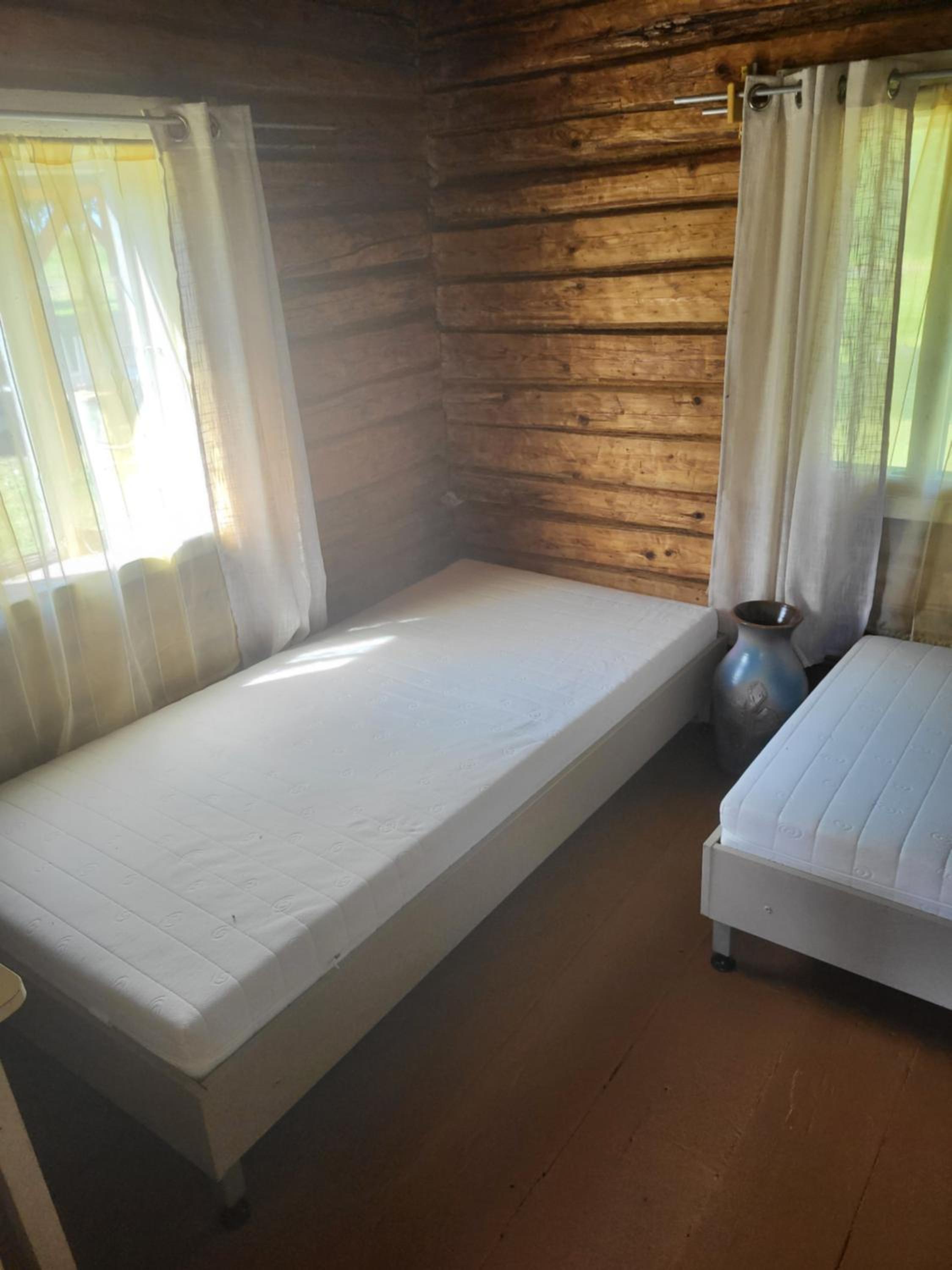 Šimtametis namelis