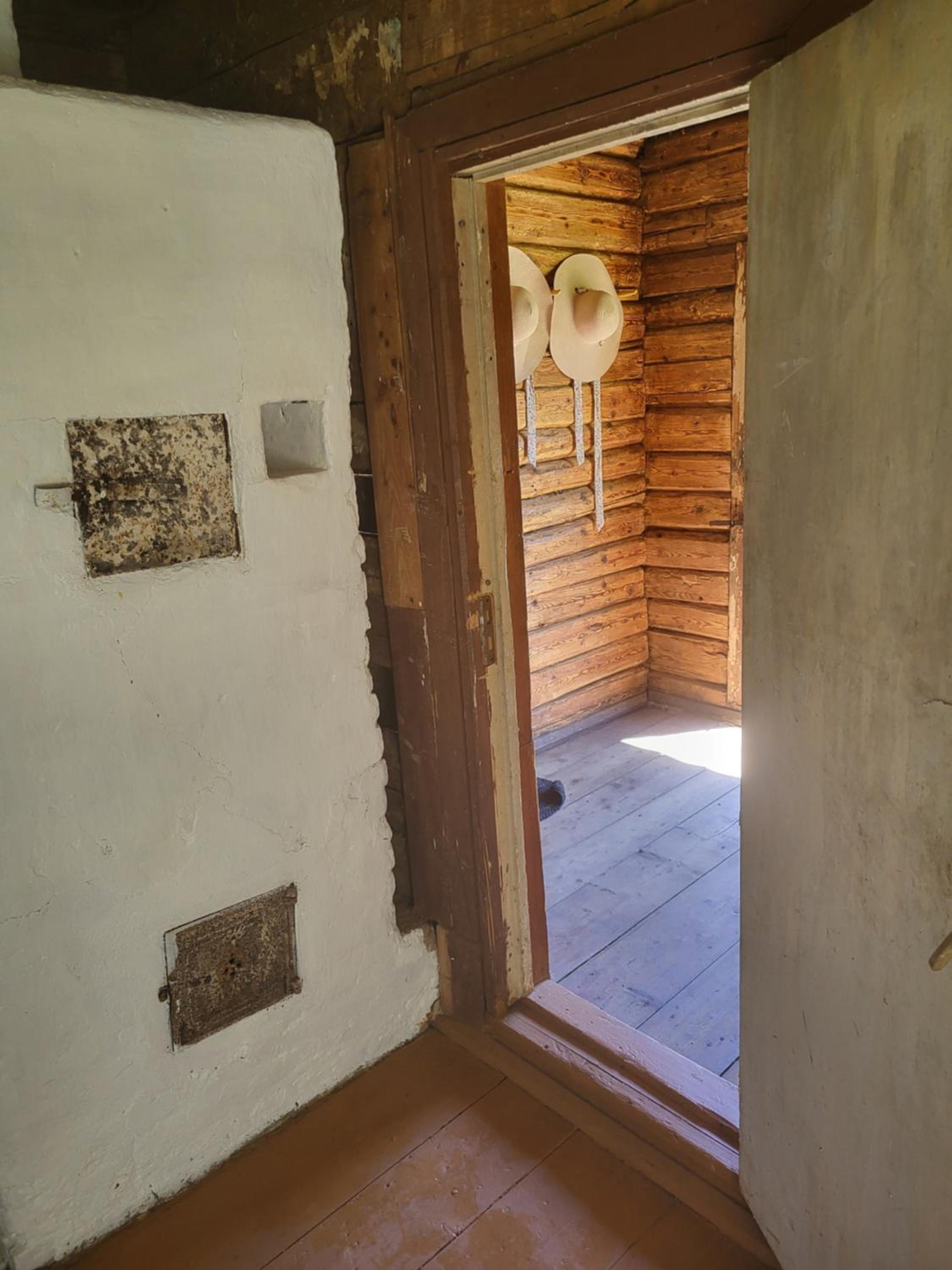 Šimtametis namelis