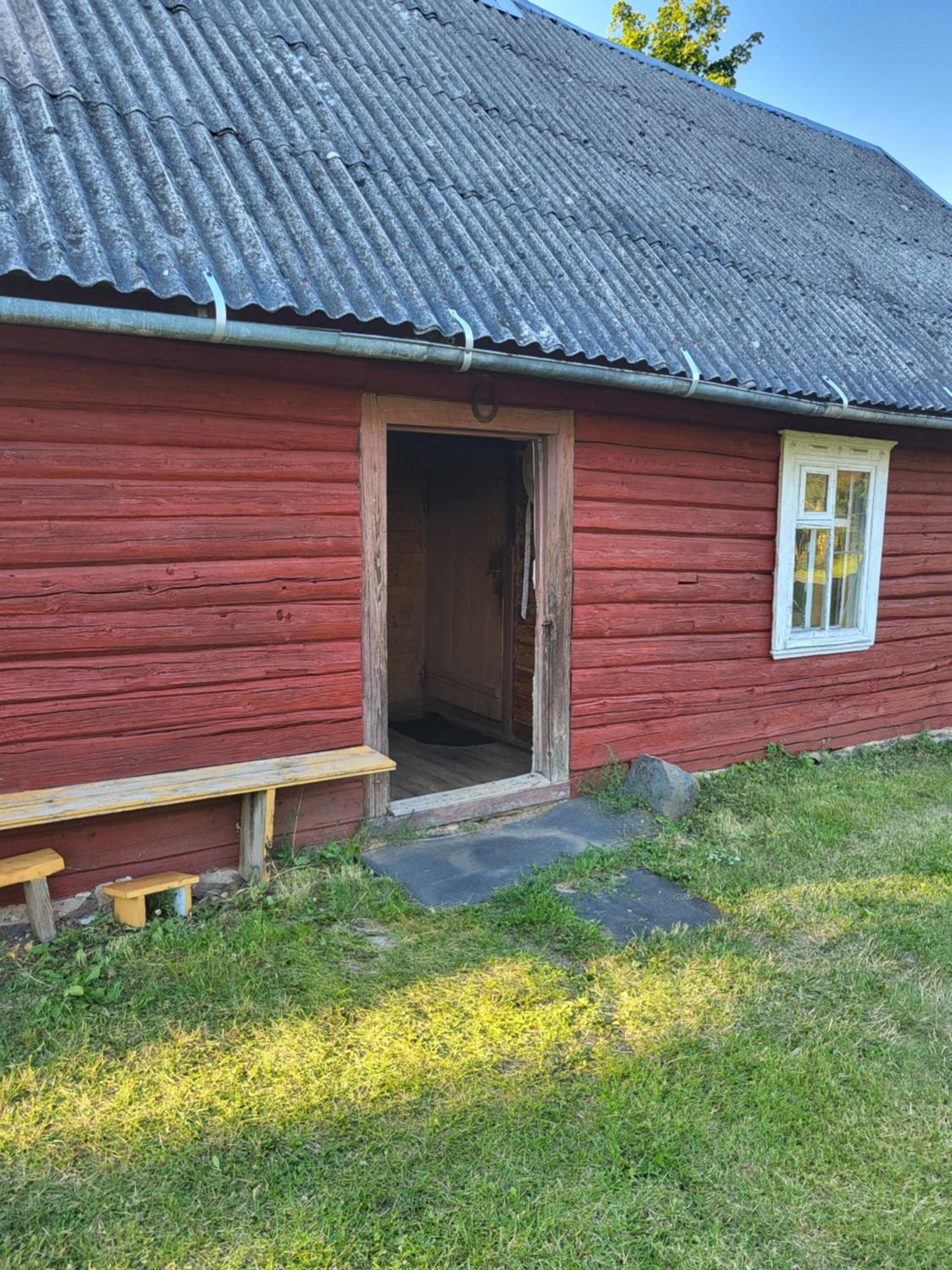 Šimtametis namelis