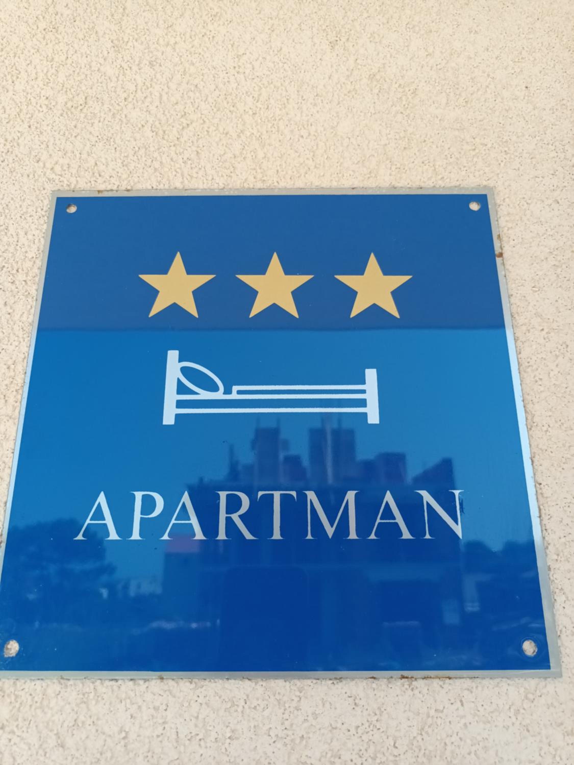Apartmani Lucija