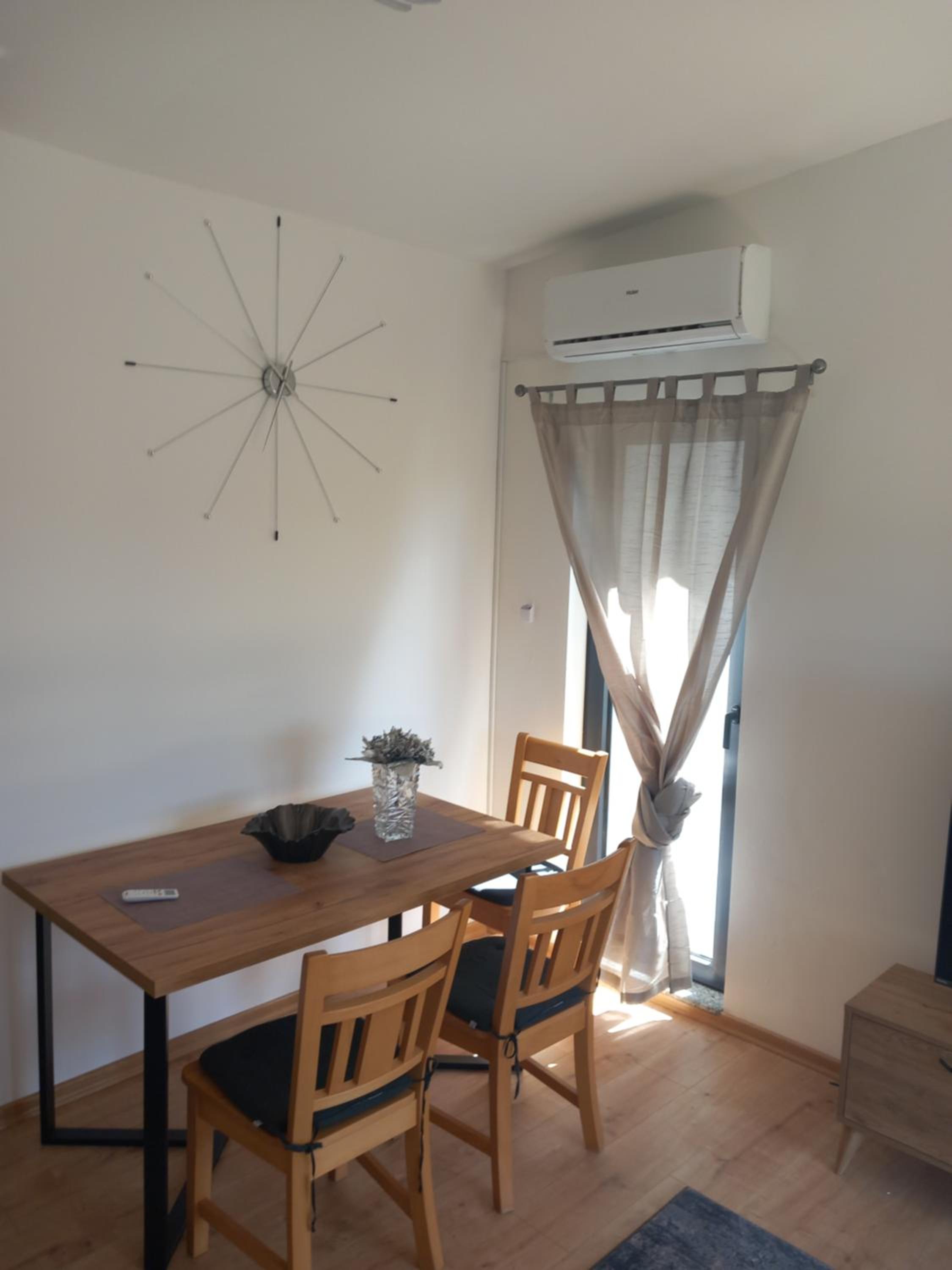 Sarajevo Hills,garage parking and big garden free