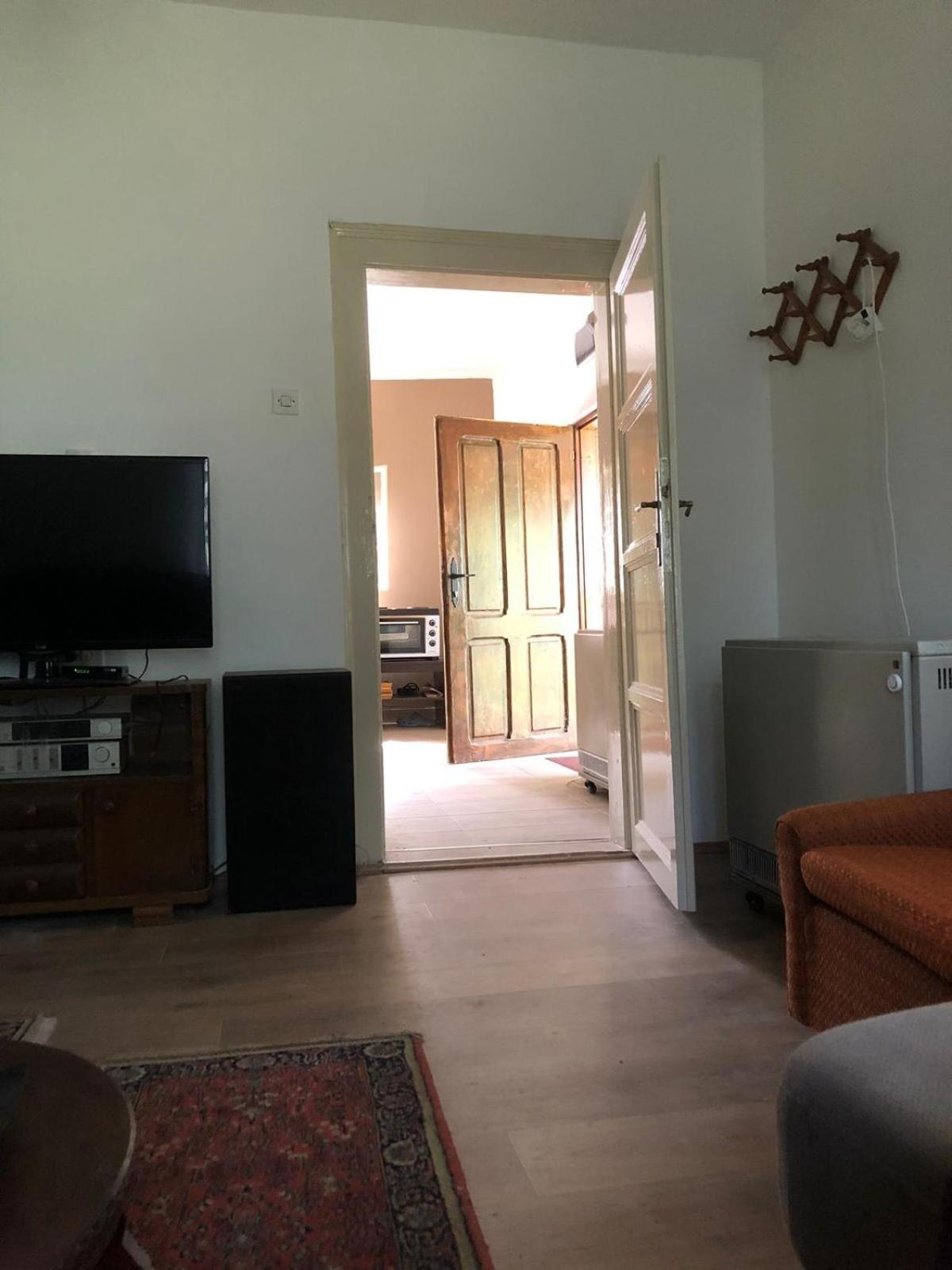 Cica Vintage Eco House Near Lake