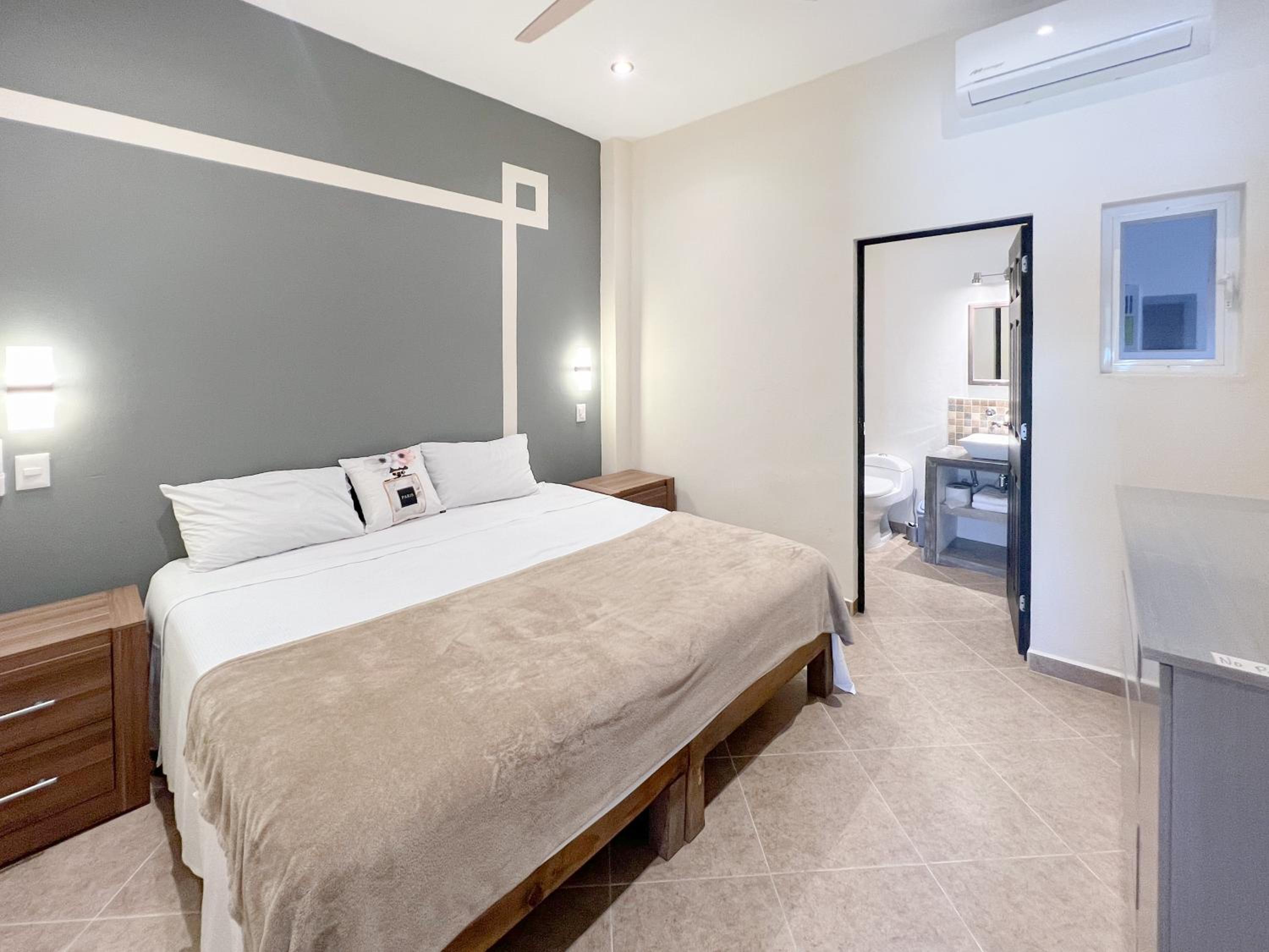 Best Location, Pristine, Secure, Newly Renovated view 2