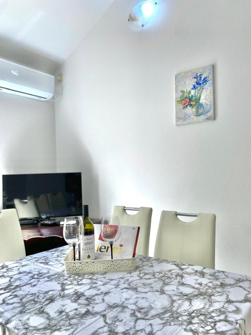 Apartments Stegic