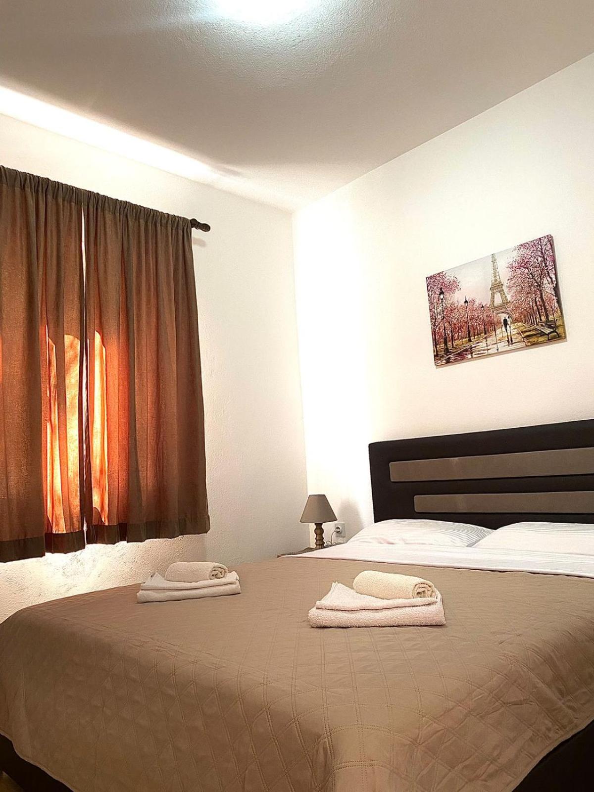 Apartments Stegic