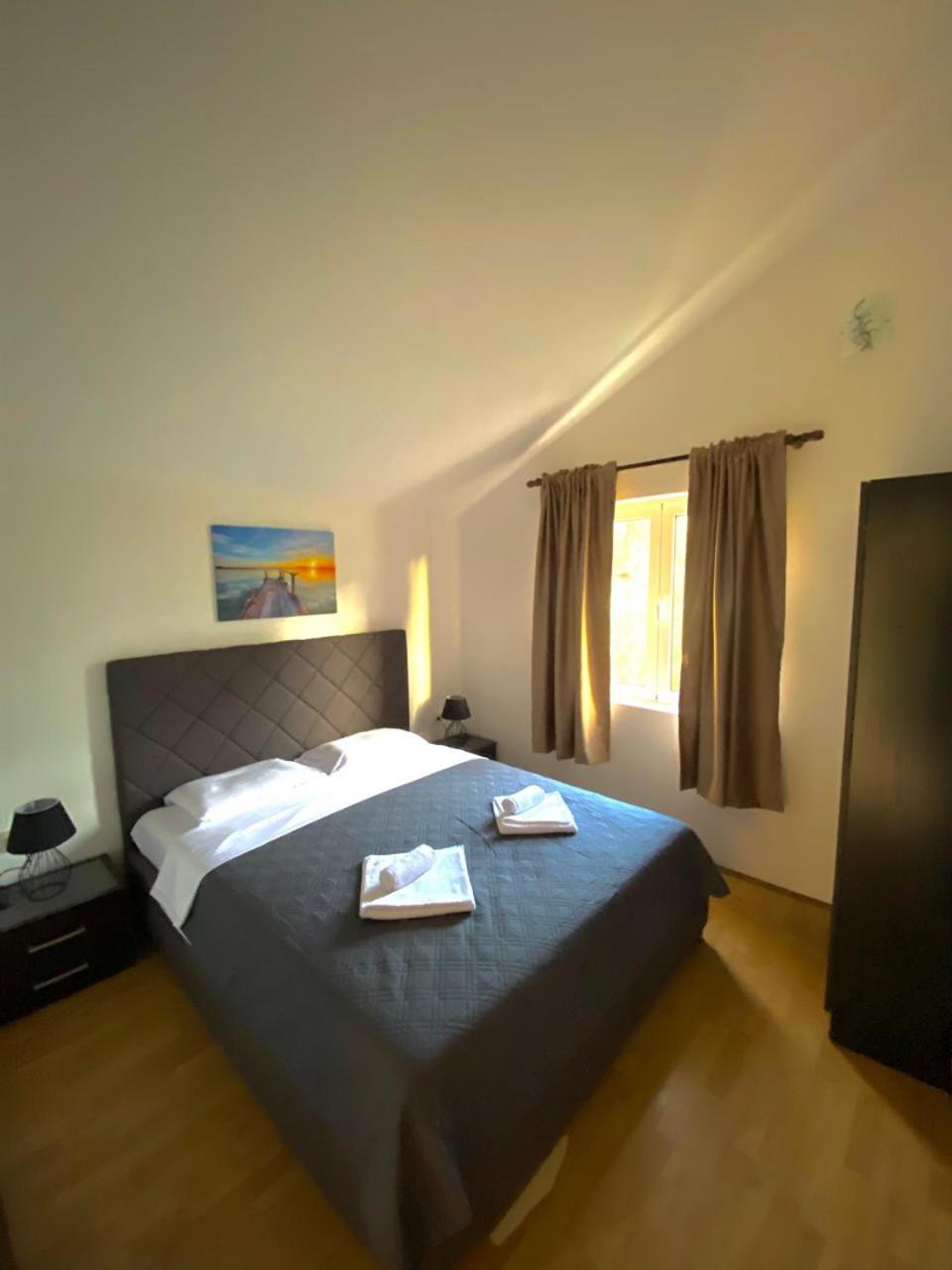 Apartments Stegic
