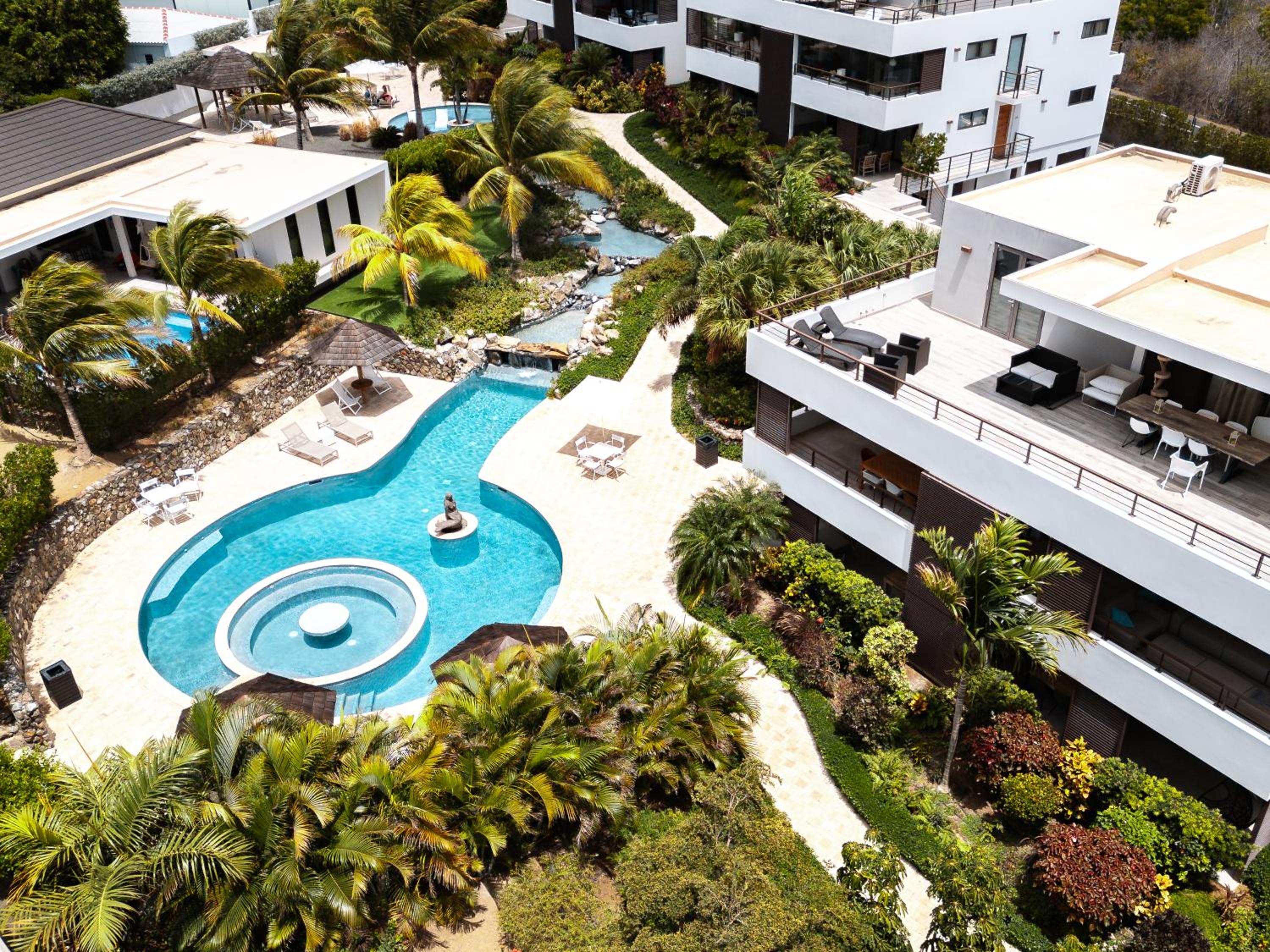 Jan Sofat LUX - 2 swimming pools - 2 bedroom Apartment Mariposa