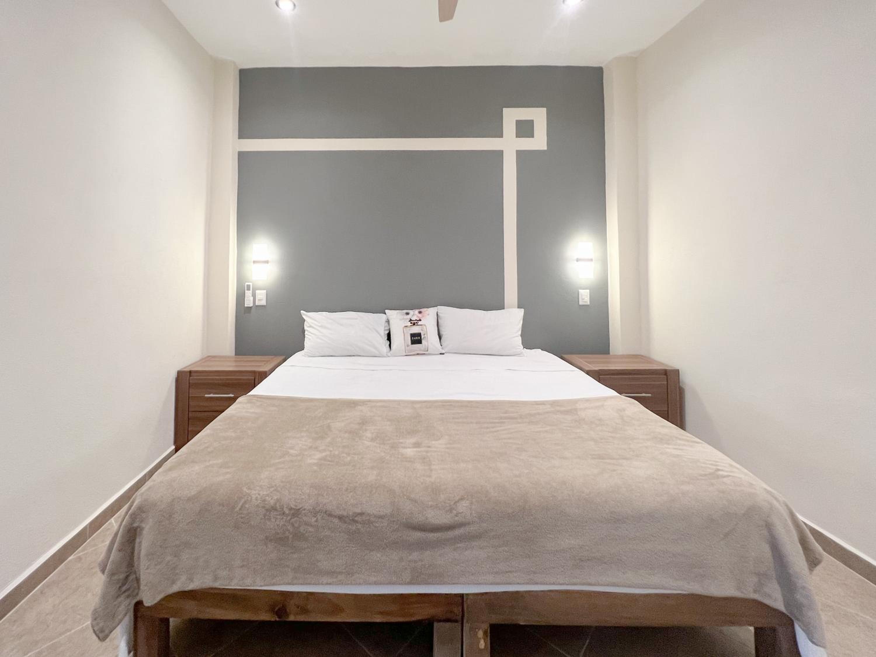 Best Location, Pristine, Secure, Newly Renovated view 3