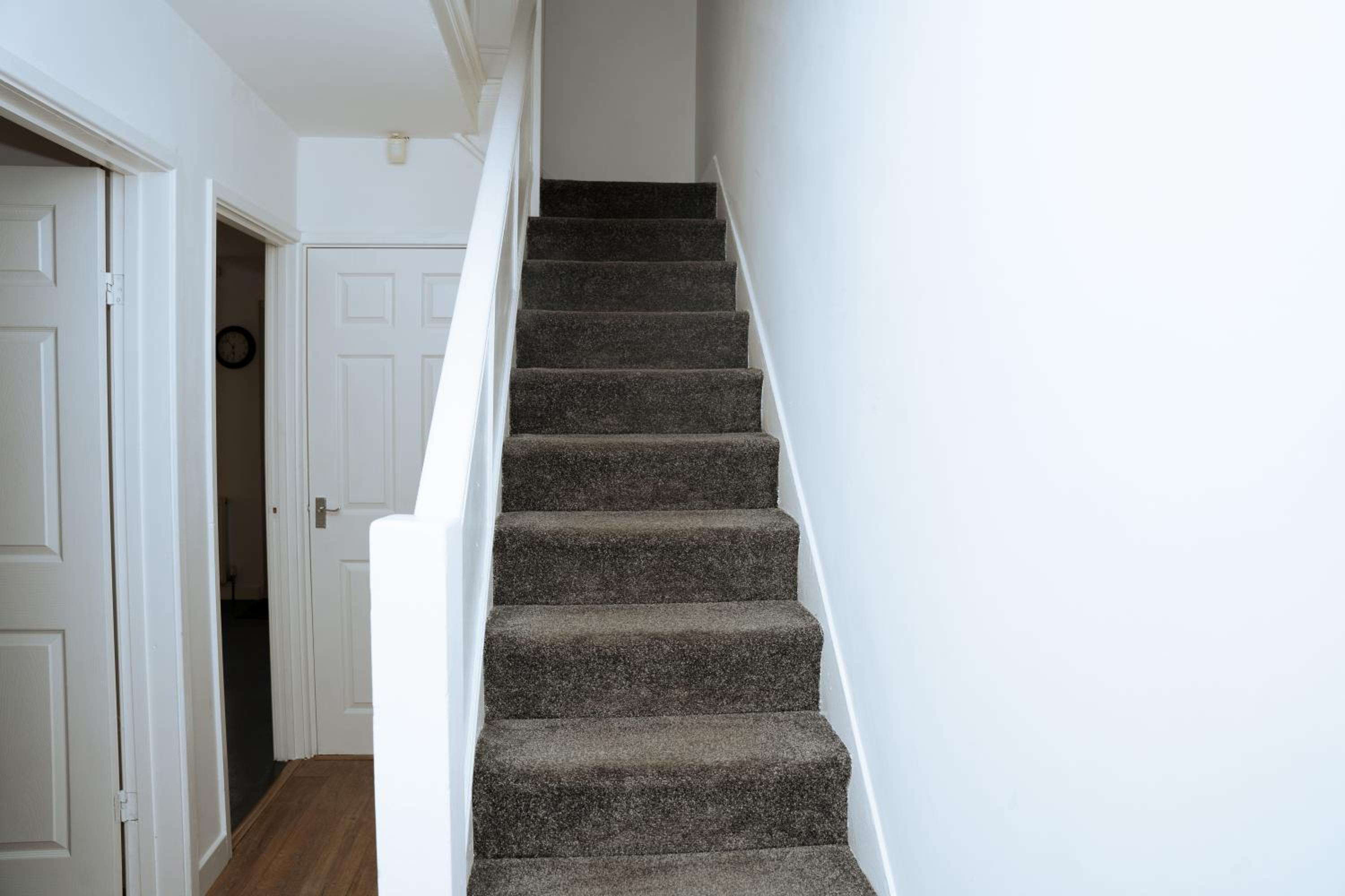 Great Home away From Home in Leeds Close to City view 5