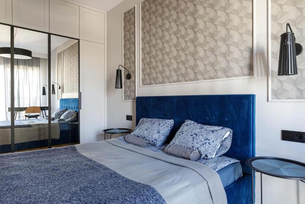 Golden Apartments Wroclaw - Great Location - Cozy and Bright&JanaPawla19