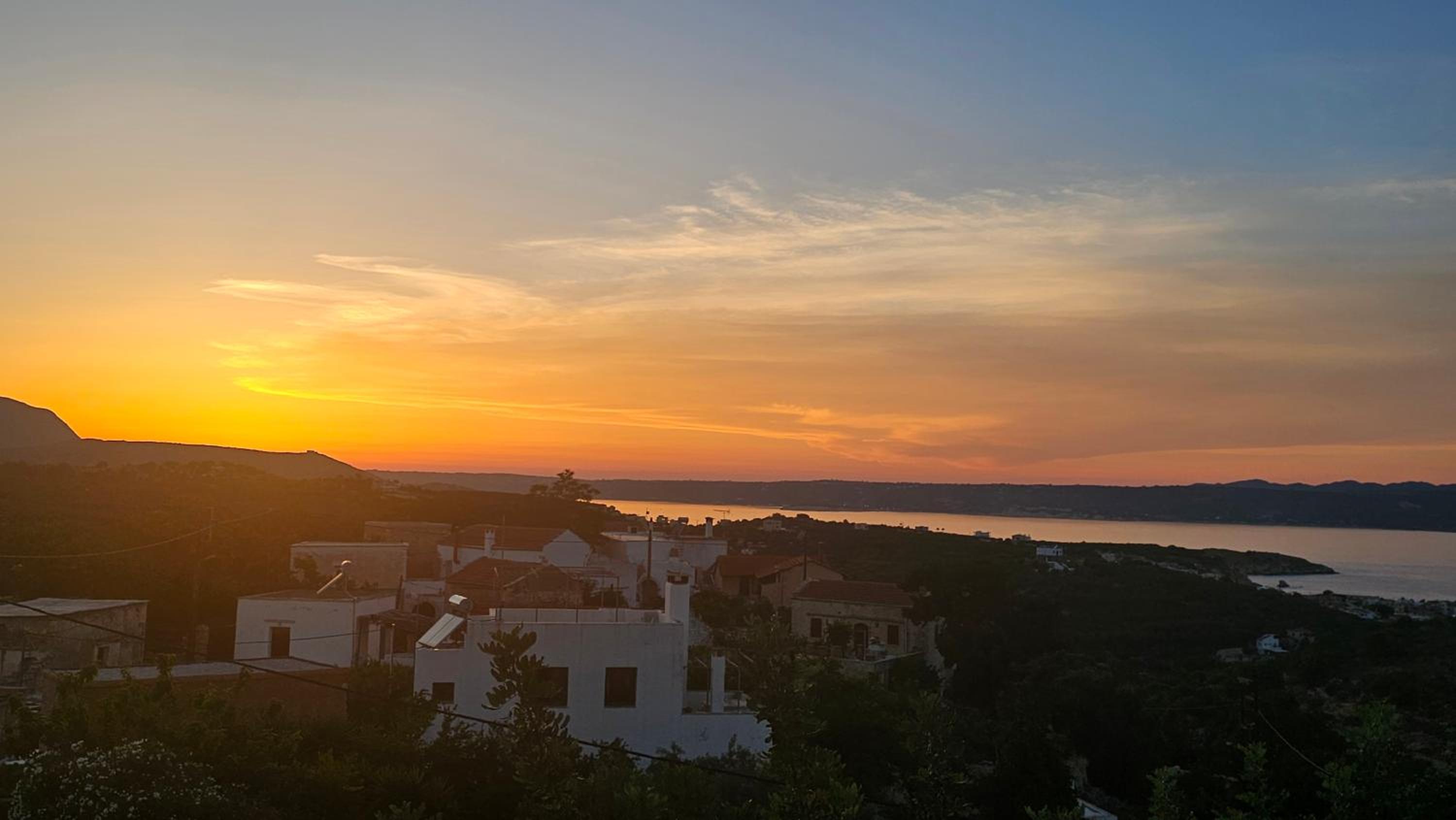 Hotel Villa YOLO - Image 1