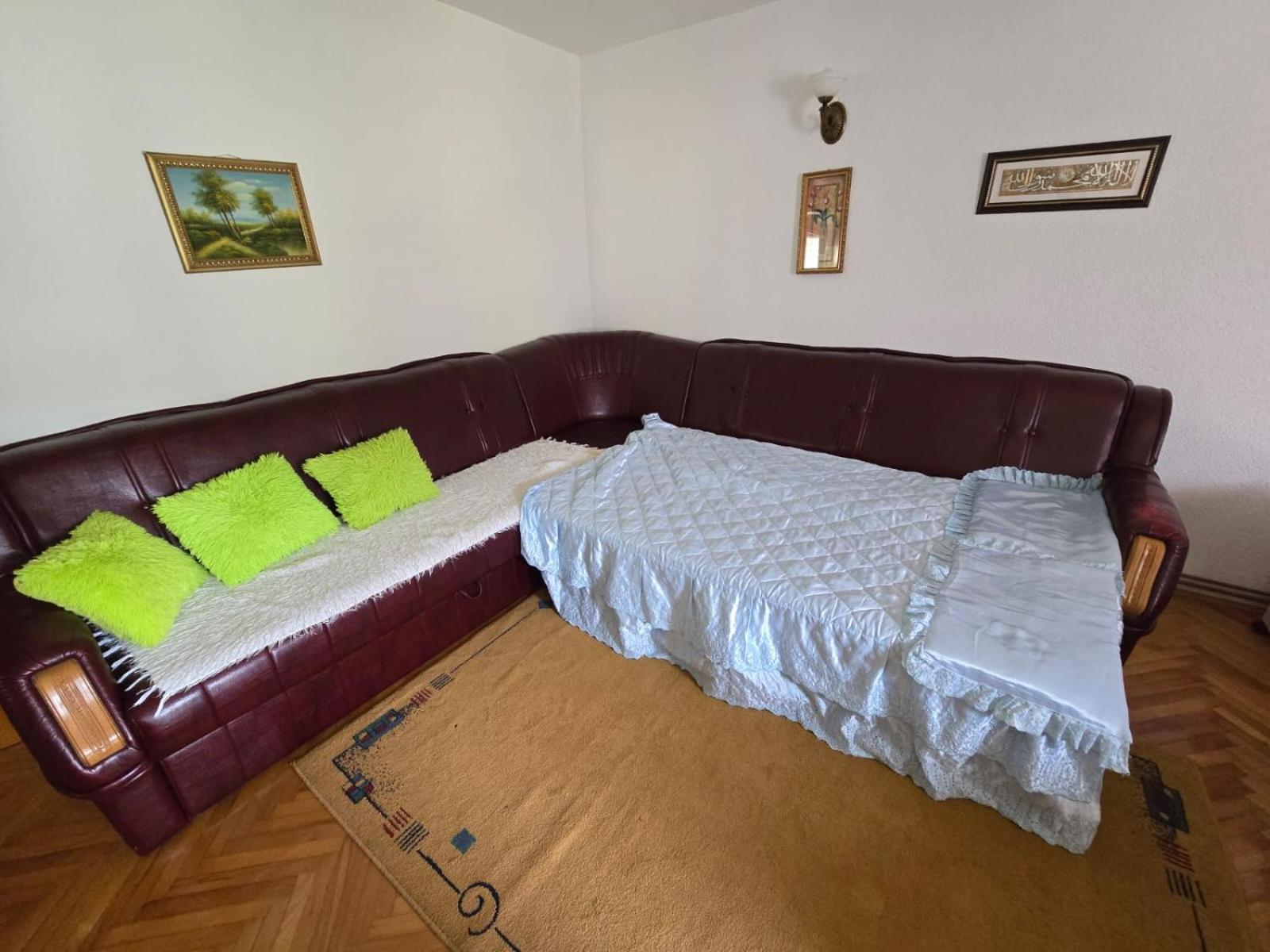 Zele Apartment