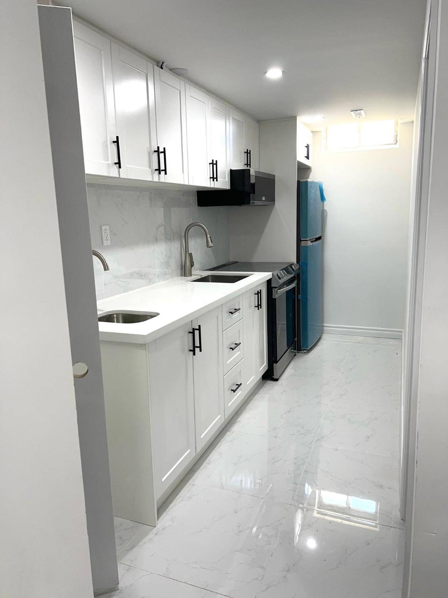 Contemporary Private Basement Suite - Image 3