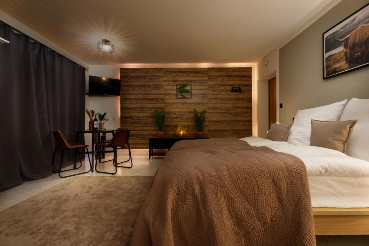 Helles, Chalet-Stil Apartment mit Allalinblick