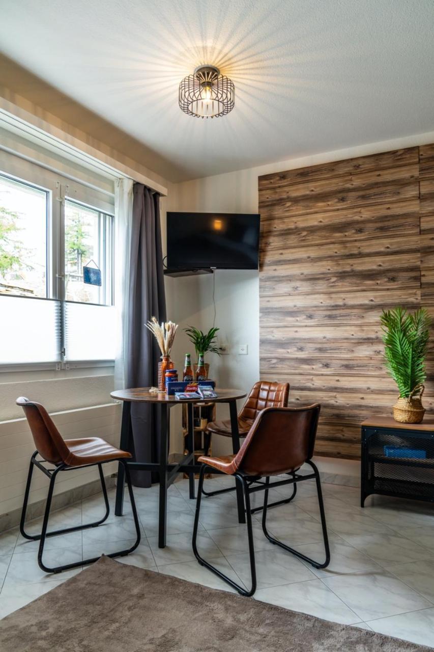 Helles, Chalet-Stil Apartment mit Allalinblick