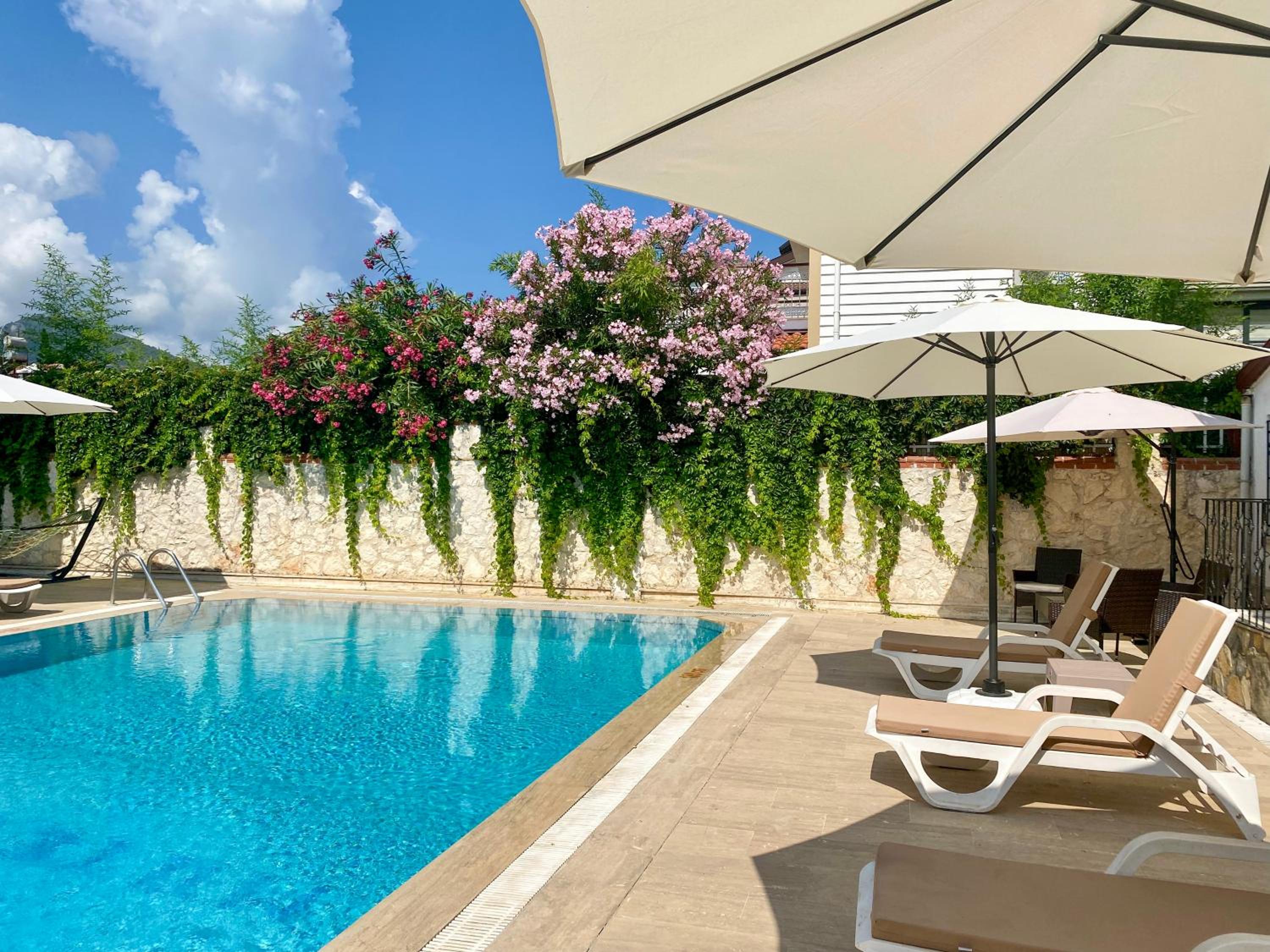 Cam Hotel - Image 34