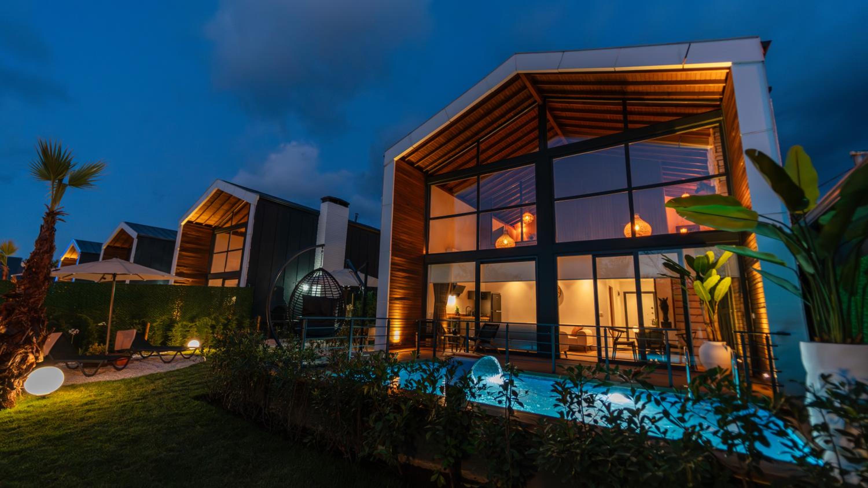 Hotel Trio Palazio Sapanca - Image 1