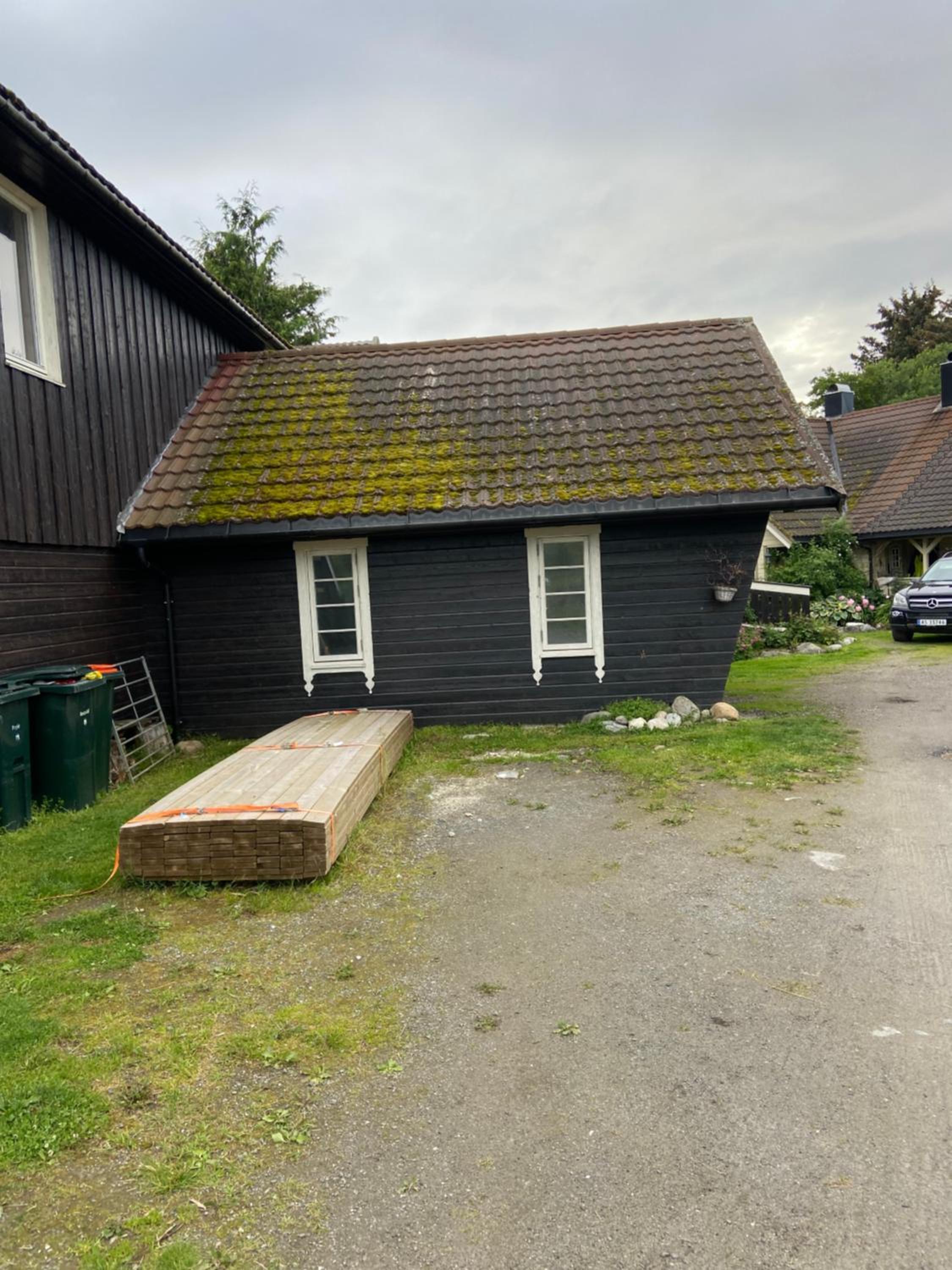 Myrbø Gård Summer Apartment For Rent, Close To The Atlantic Ocean Road view 4